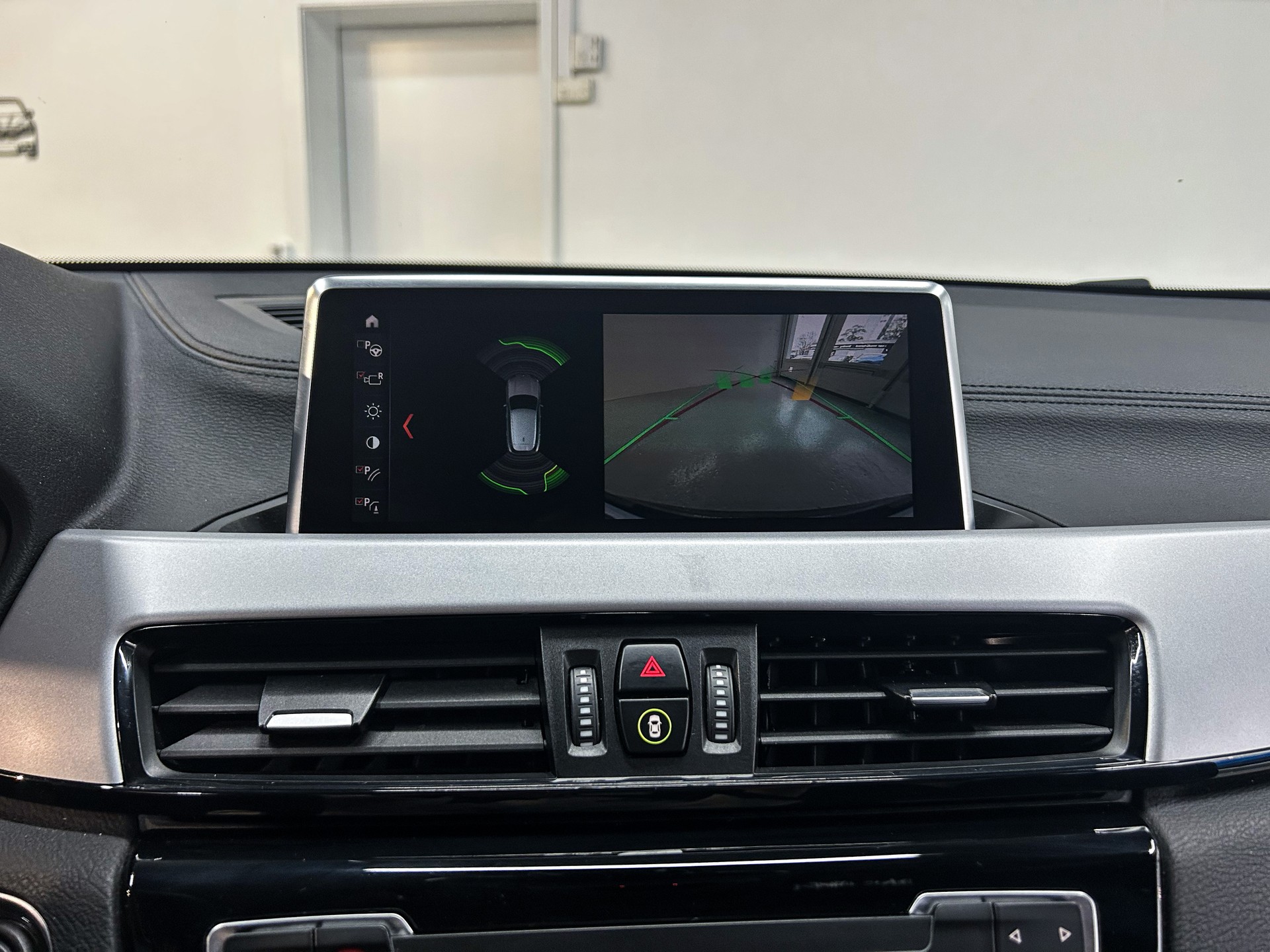 BMW X2 sDrive 18i Steptronic DSK-image-19