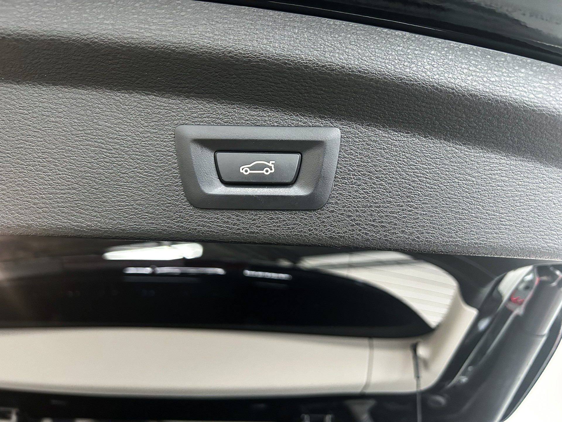 BMW X2 sDrive 18i Steptronic DSK-image-8