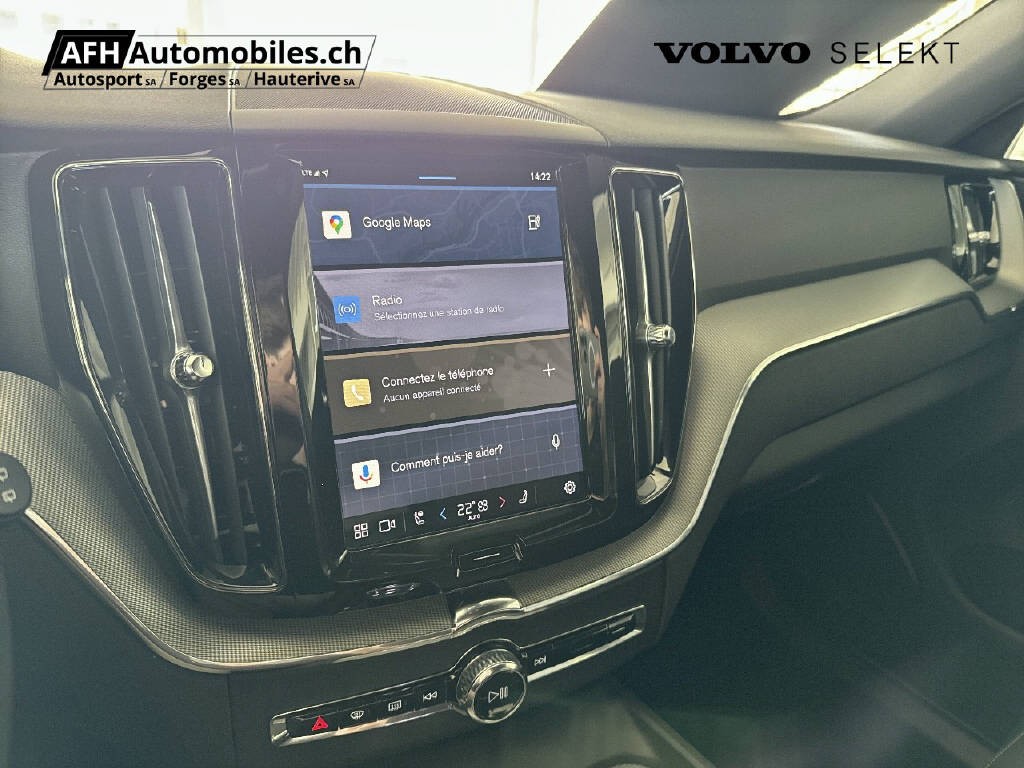 VOLVO XC60 2.0 T6 TE Plus Dark eAWD-image-15