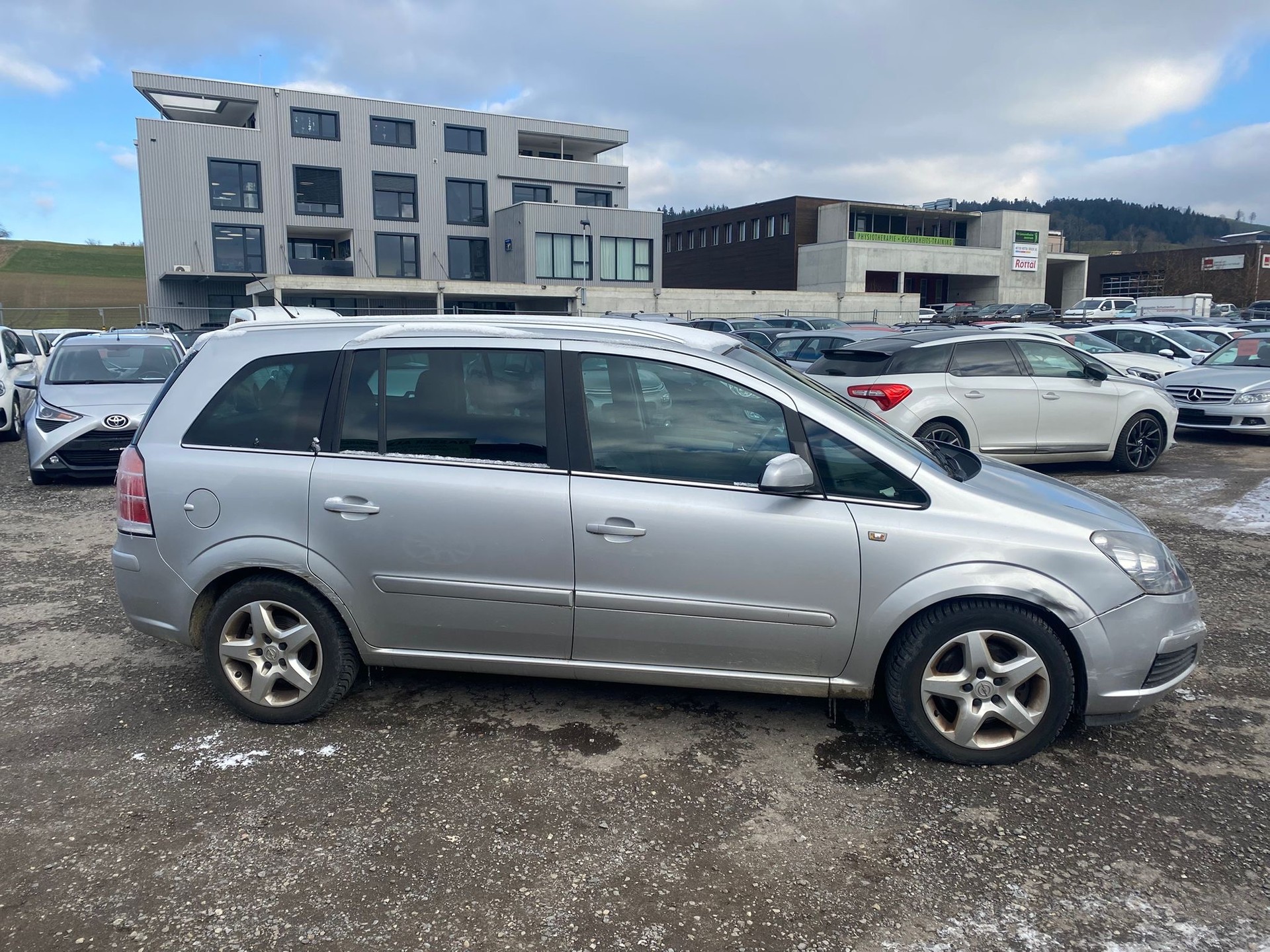 OPEL Zafira 2.2i 16V Enjoy-image-3