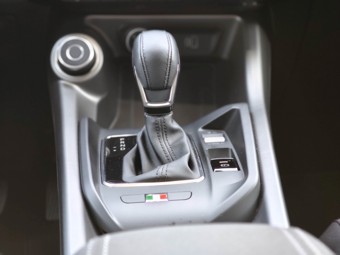 ALFA ROMEO Tonale 1.5 Super-image-15