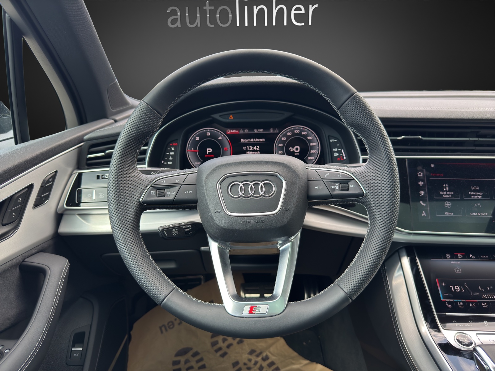 AUDI Q7 SUV TDI quattro 210 kW S Line tiptronic-image-10
