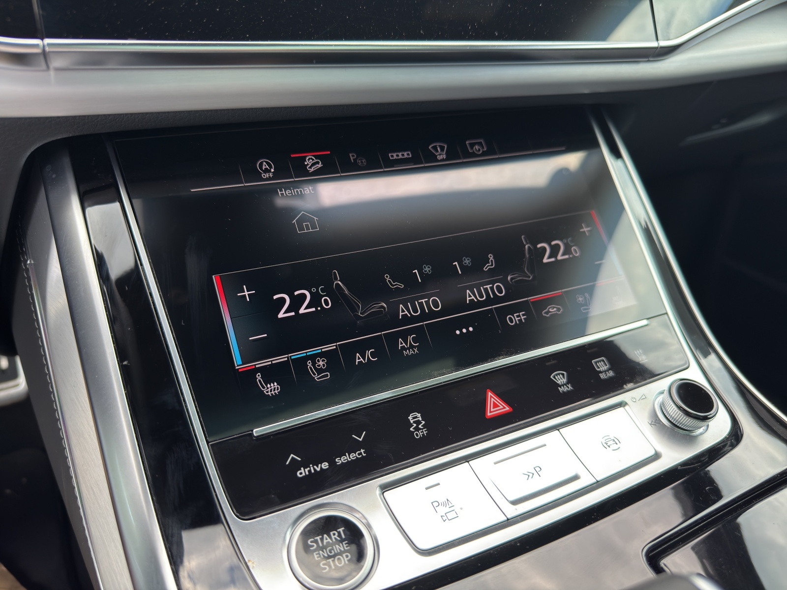 AUDI Q7 SUV TDI quattro 210 kW S Line tiptronic-image-15