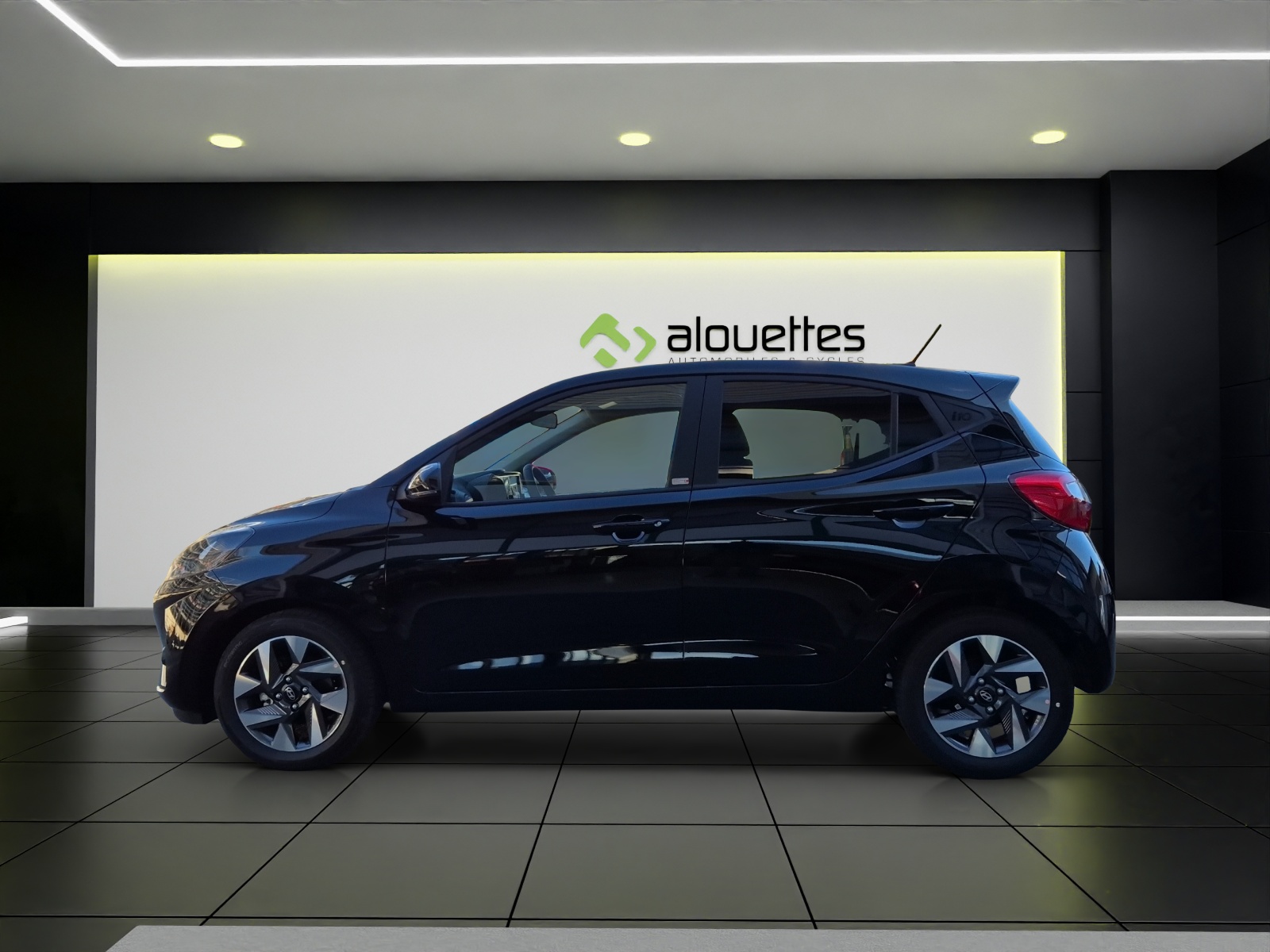 HYUNDAI i10 1.2 Amplia Aut.-showroom-element-1