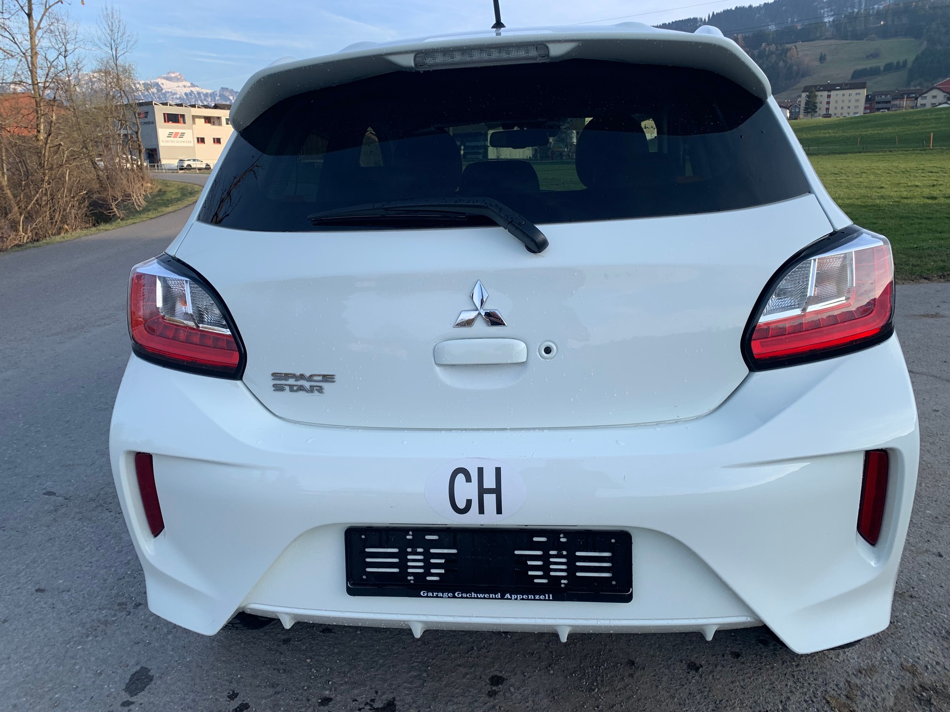 MITSUBISHI Space Star 1.2 CVT Intense-image-2