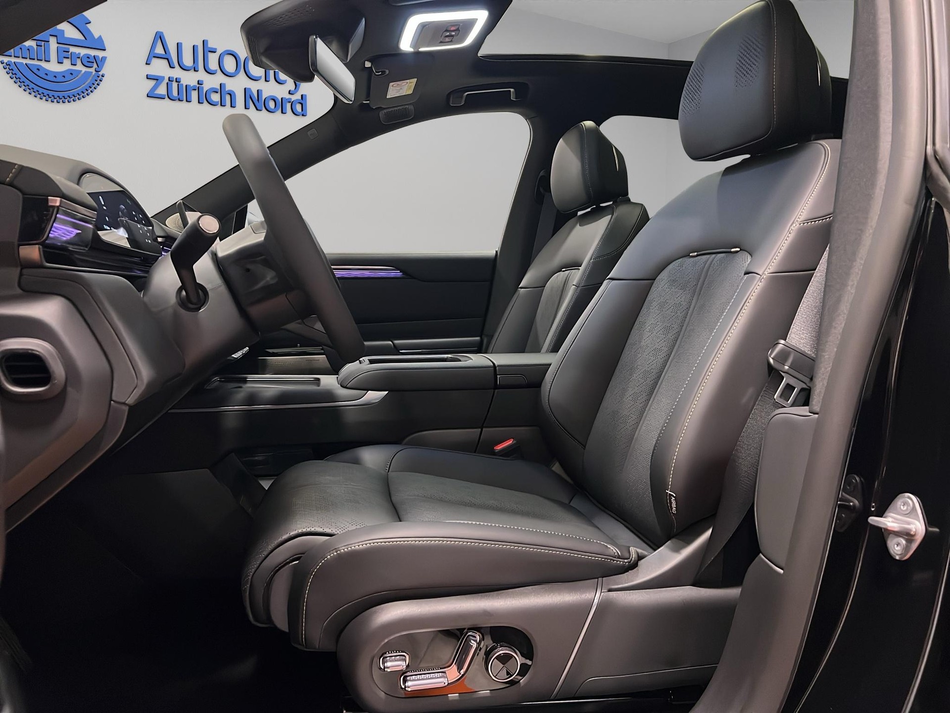ZEEKR 7X Privilege AWD-image-9
