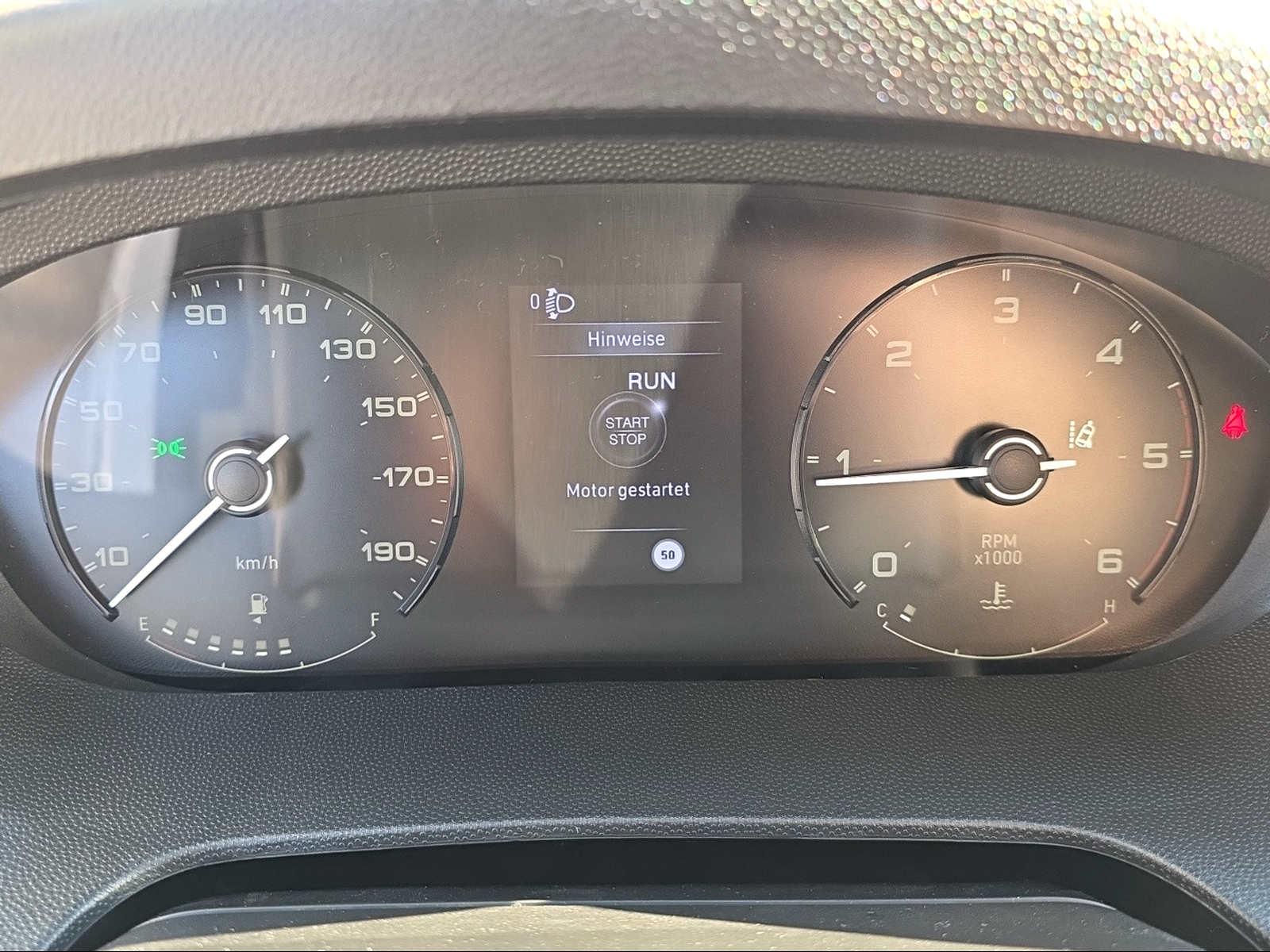 CITROEN Jumper 35+ 2.2 BlueHDi 140 L2H2-image-13