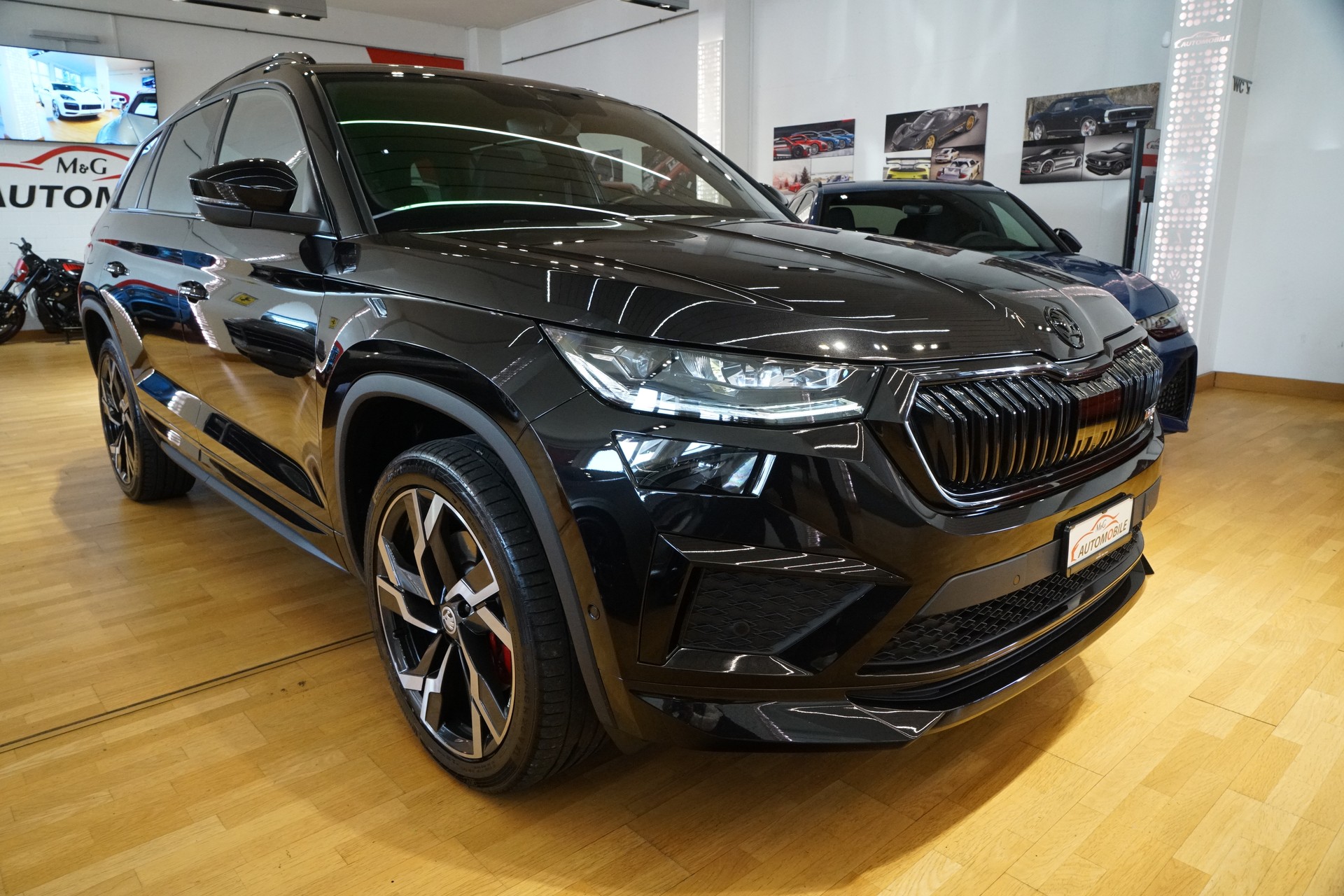 SKODA Kodiaq 2.0 TSI 4x4 RS 7-Sitzer-image-2