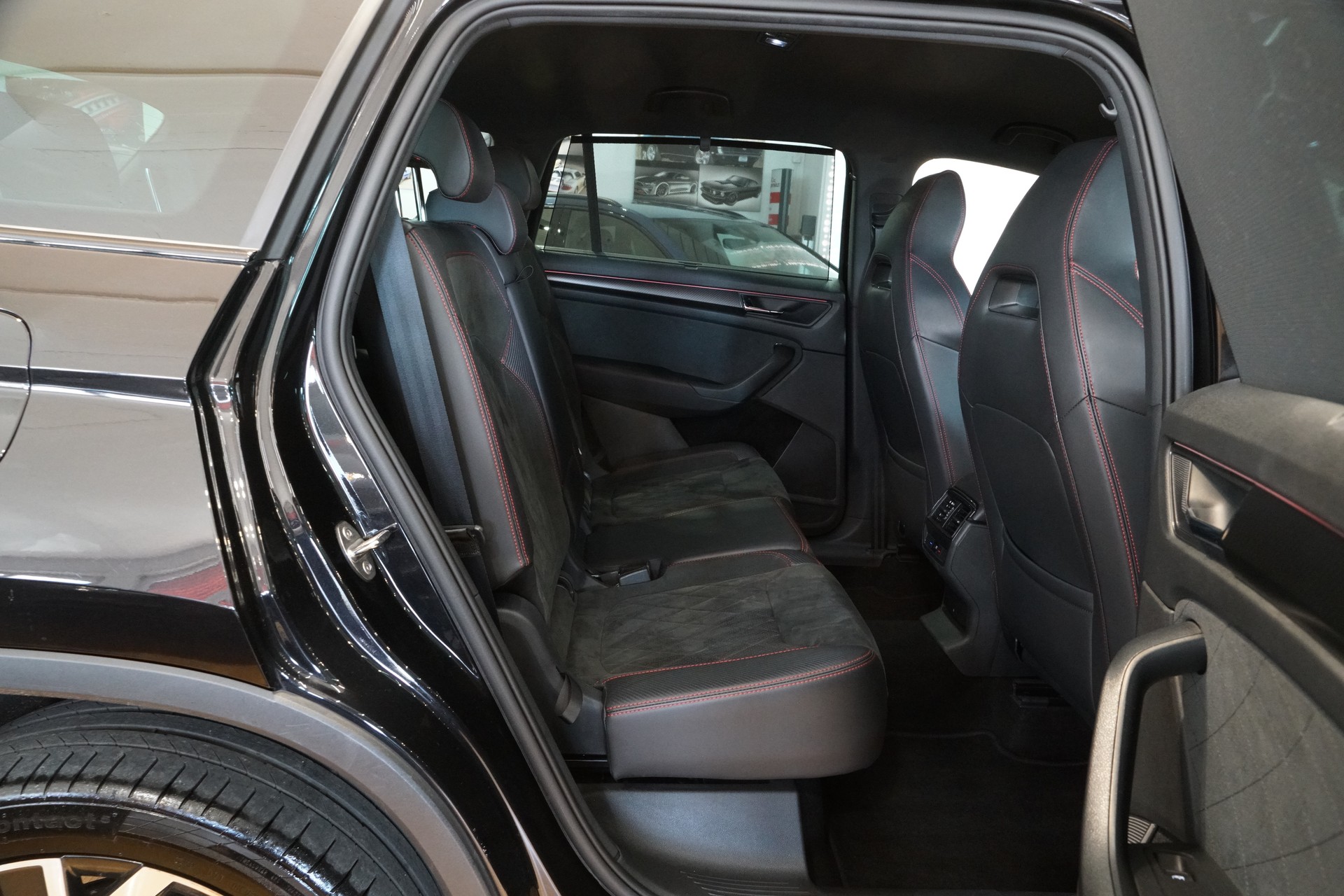 SKODA Kodiaq 2.0 TSI 4x4 RS 7-Sitzer-image-20