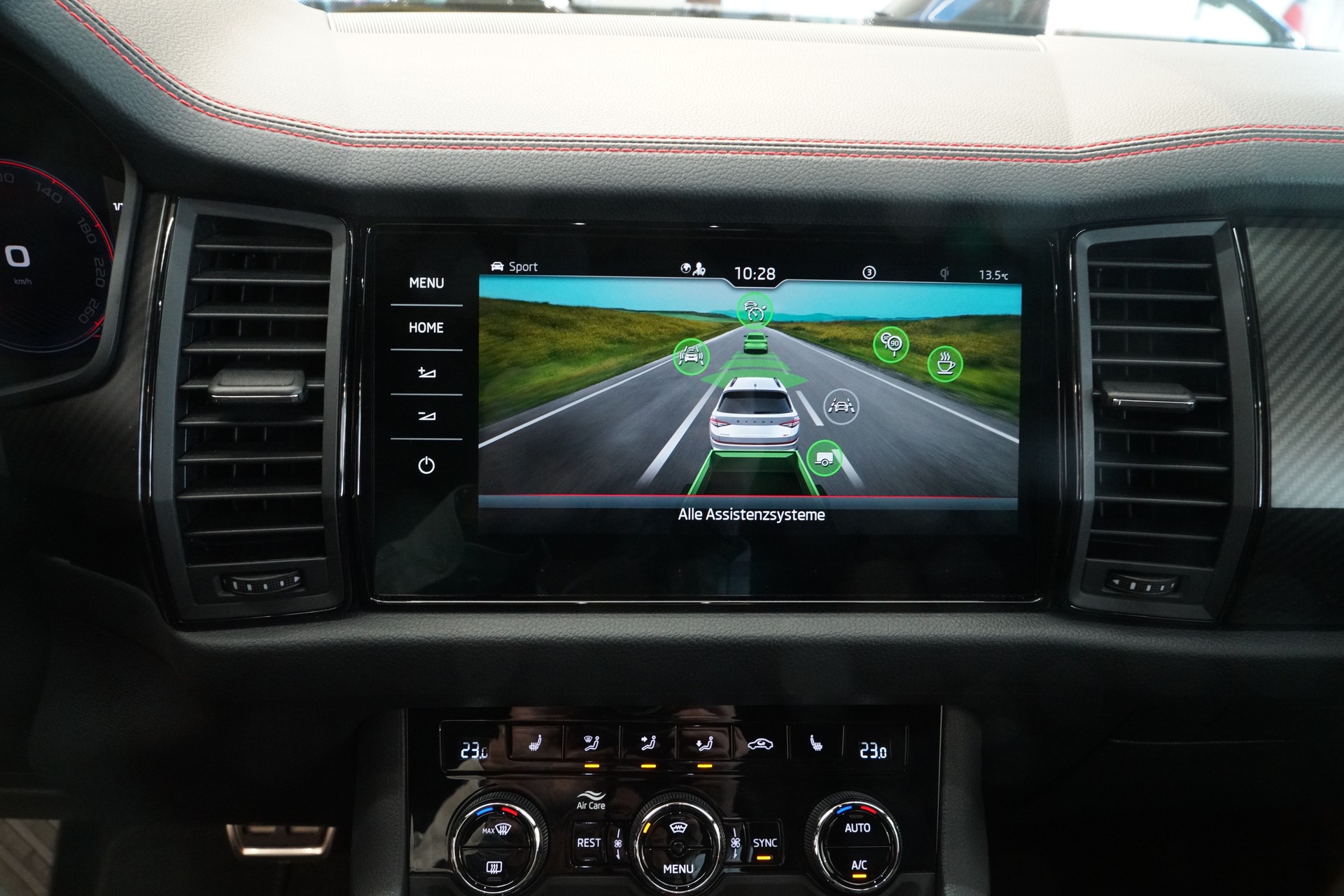 SKODA Kodiaq 2.0 TSI 4x4 RS 7-Sitzer-image-16