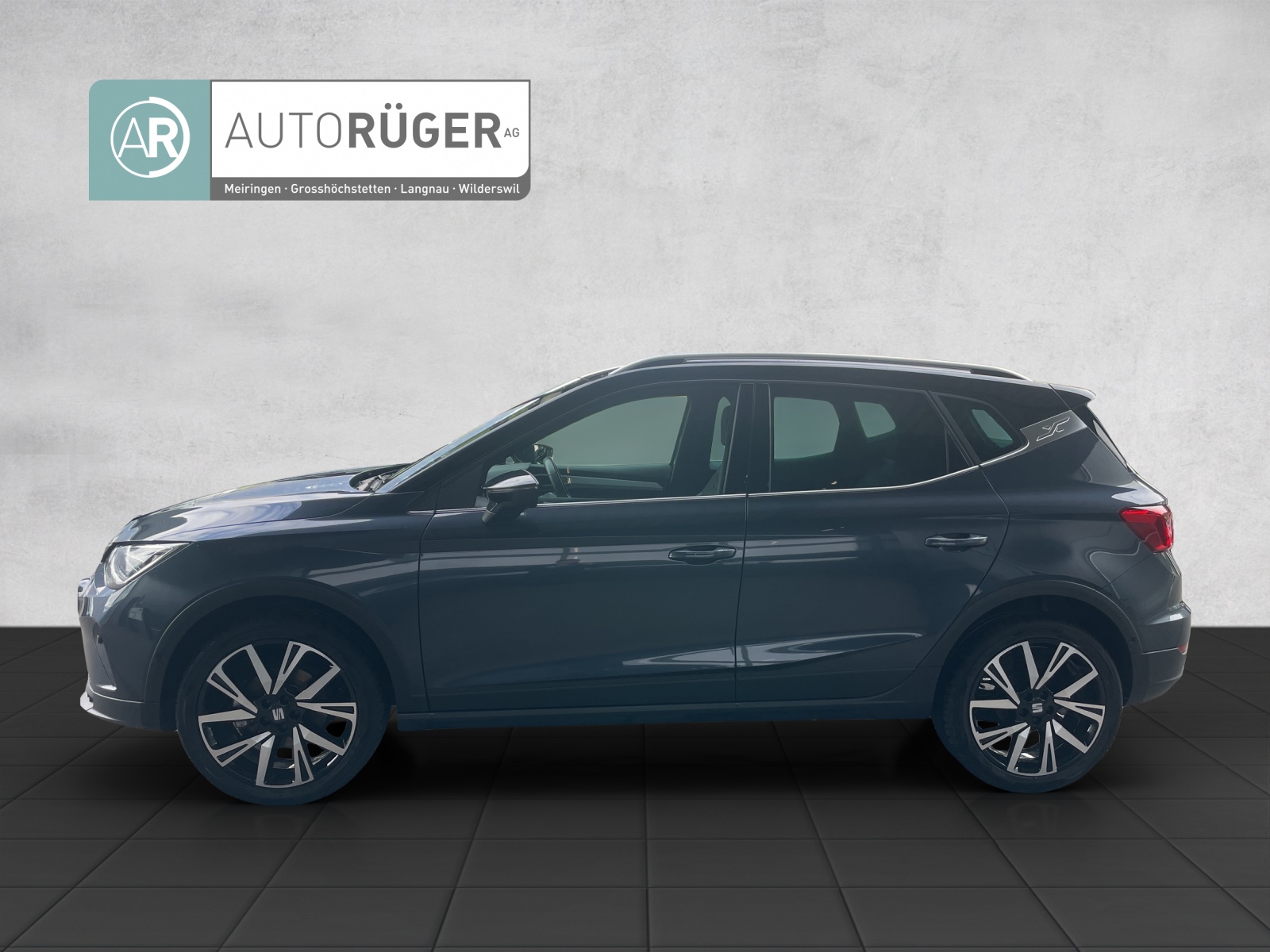 SEAT Arona 1.0 TSI Eco Hola FR DSG-image-2