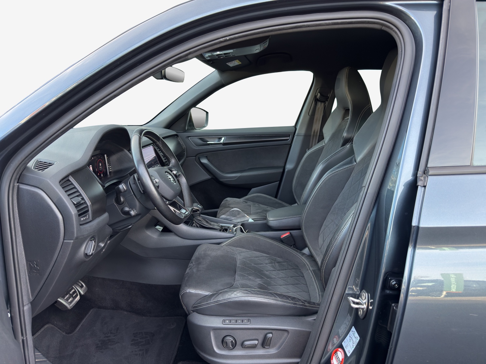 SKODA Kodiaq 2.0 TSI 4x4 SportLine-image-7