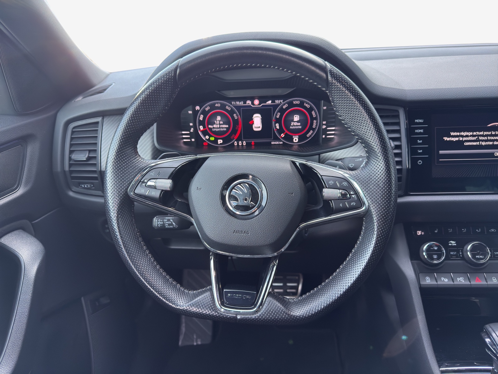 SKODA Kodiaq 2.0 TSI 4x4 SportLine-image-9