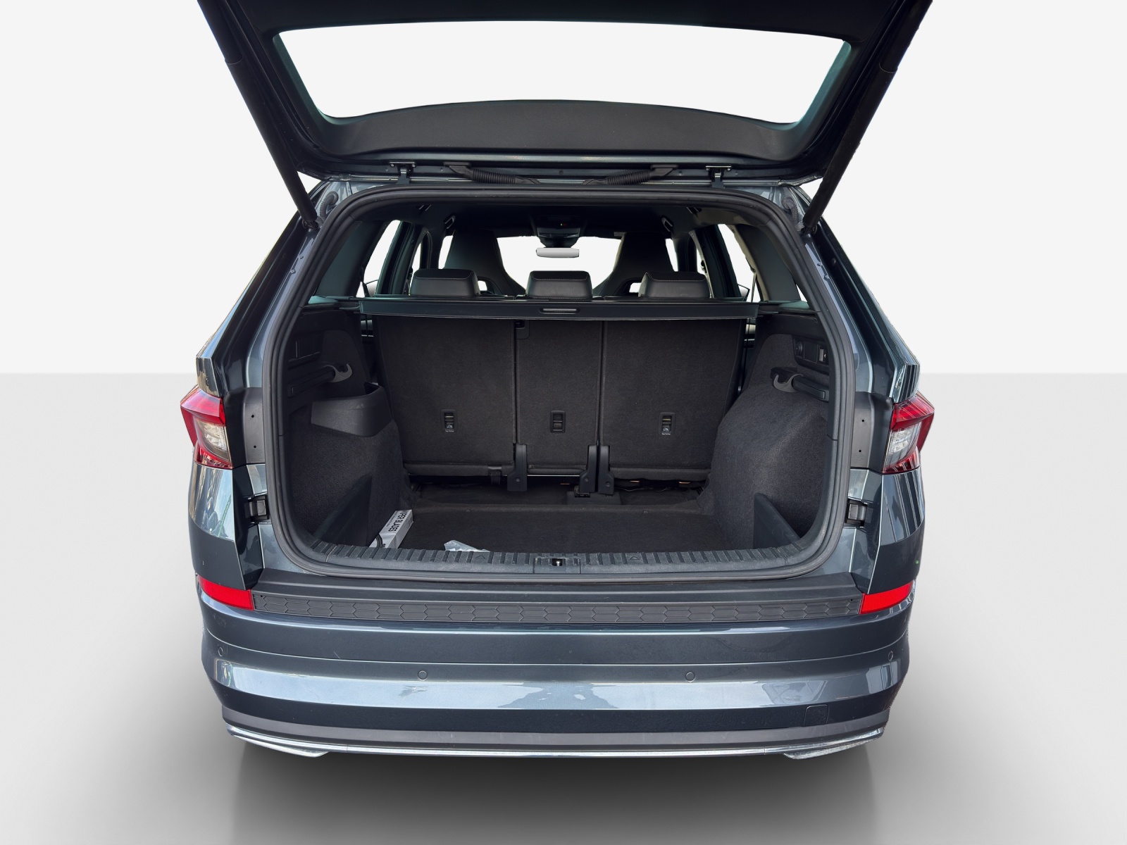 SKODA Kodiaq 2.0 TSI 4x4 SportLine-image-12