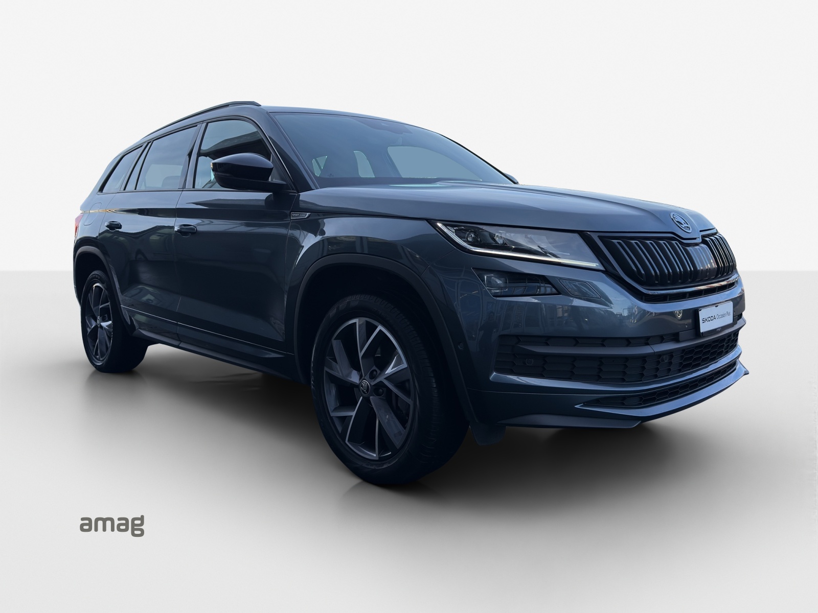 SKODA Kodiaq 2.0 TSI 4x4 SportLine-image-5