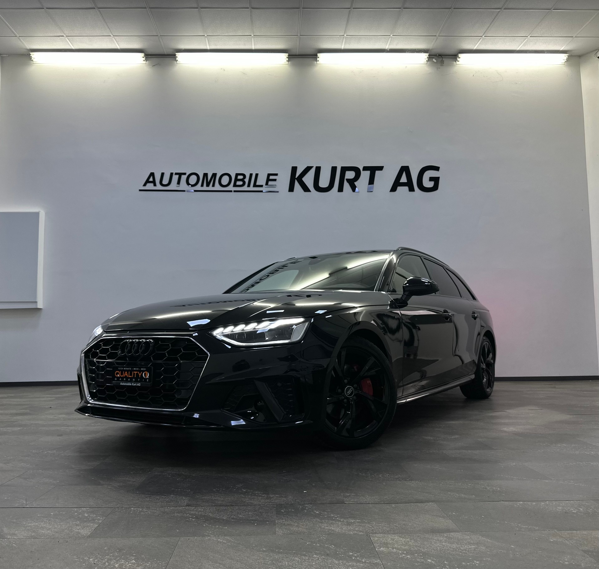 AUDI A4 Avant 35 TFSI S line S-tronic-image-1