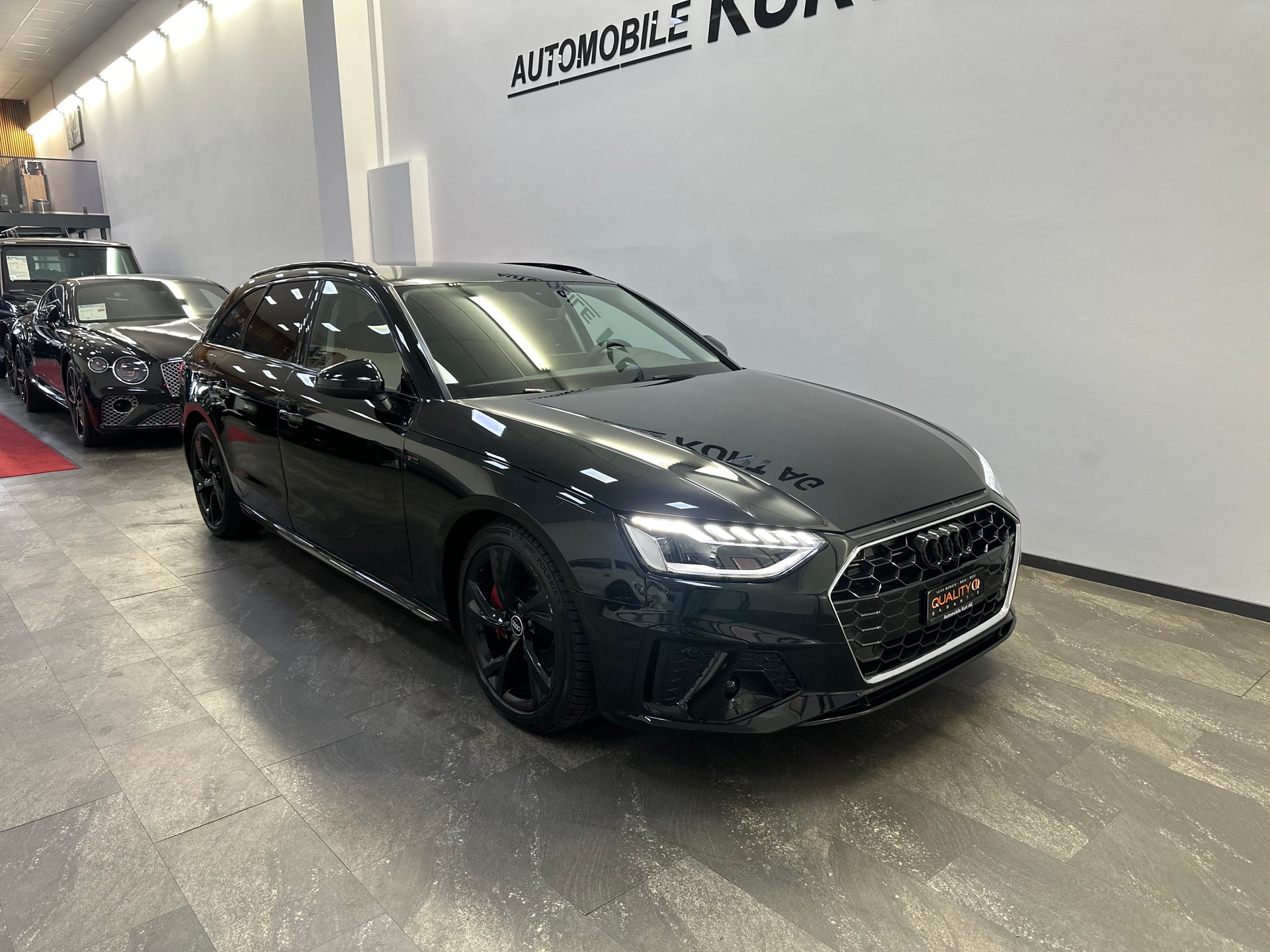 AUDI A4 Avant 35 TFSI S line S-tronic-image-7