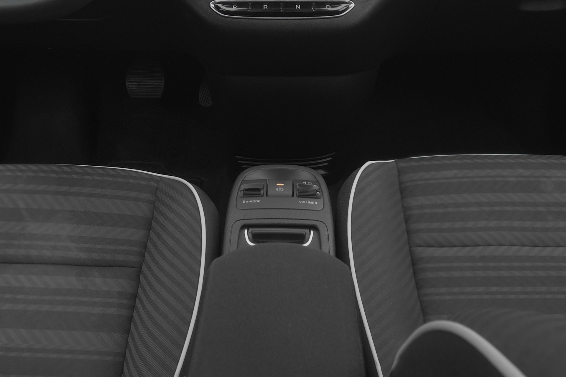 FIAT 500 electric 70 kW Action-image-7