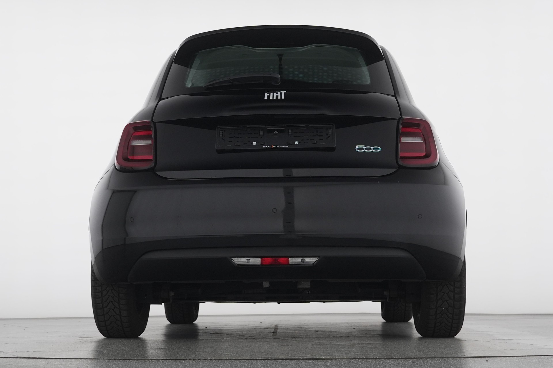 FIAT 500 electric 70 kW Action-image-4
