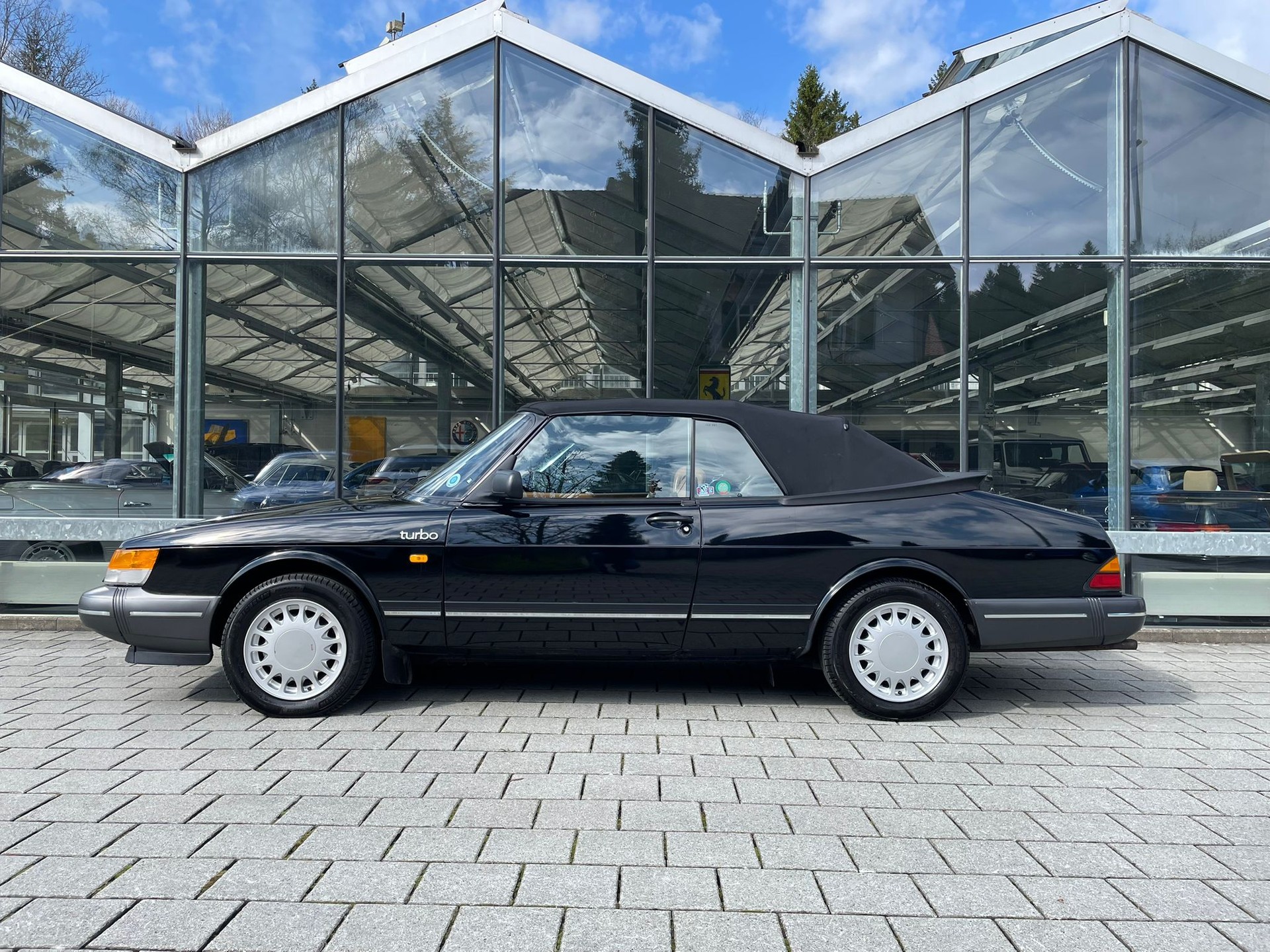 SAAB 900 2.0 turbo 16-showroom-element-2