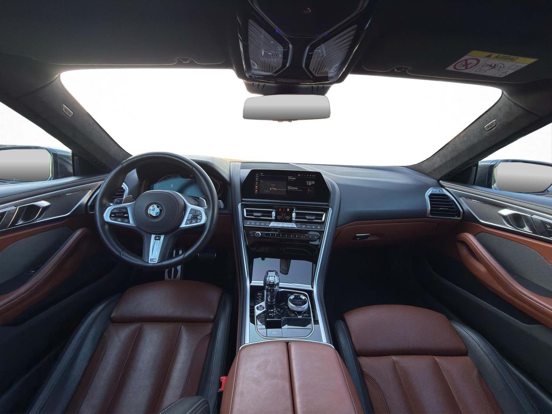 BMW M850i xDrive Coupé-image-20
