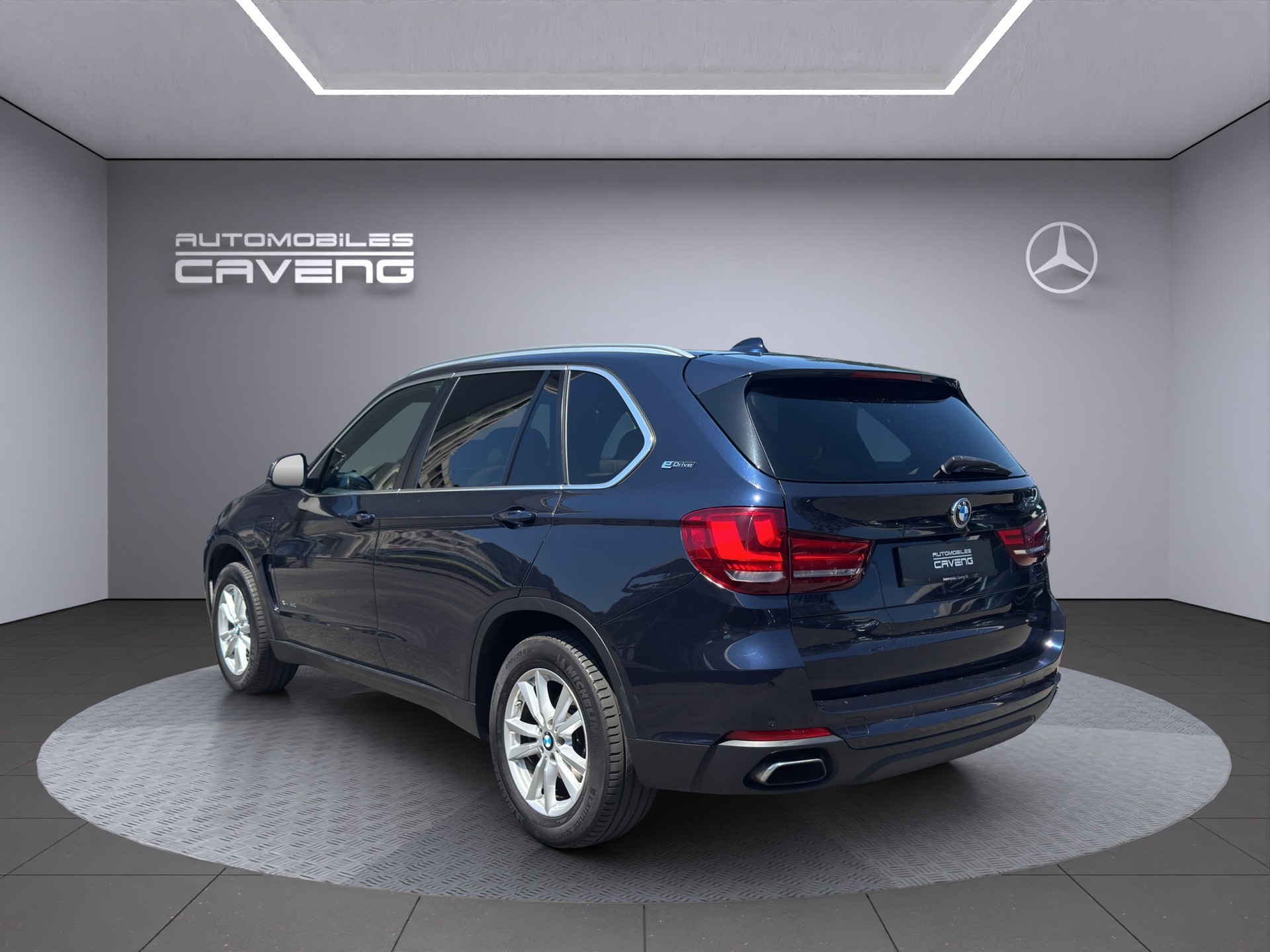 BMW X5 xDrive 40e iPerformance Steptronic-image-2
