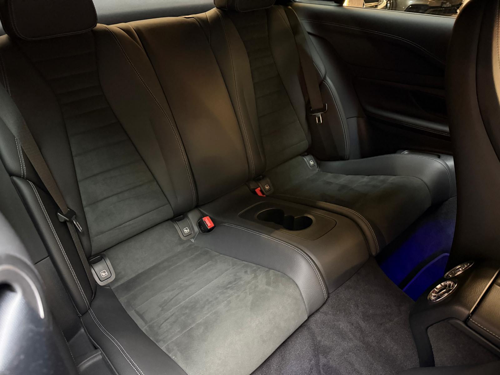 MERCEDES-BENZ E 200 AMG Line Coupé-image-18