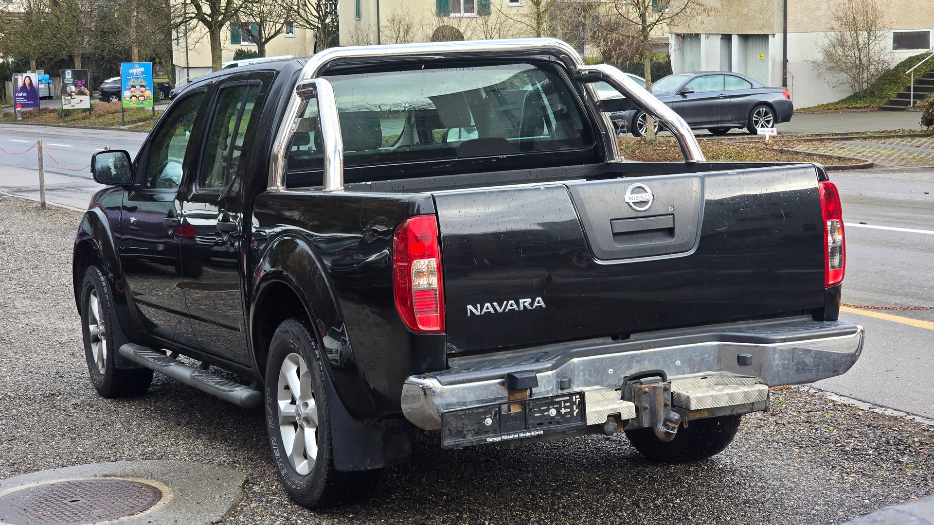 NISSAN Navara Double Cab LE 2.5 dCi 4WD-showroom-element-3