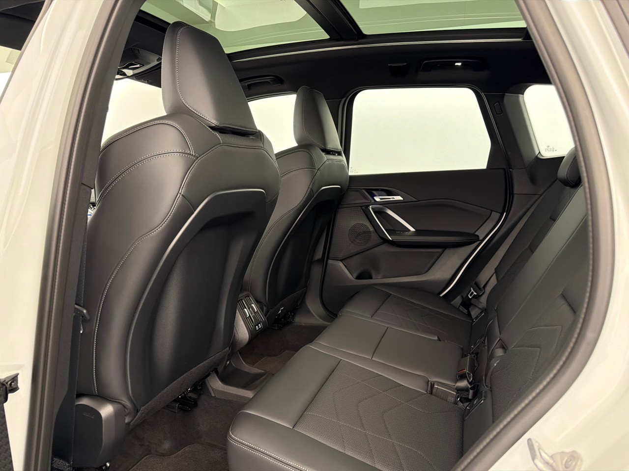 BMW X1 sDrive 18i M Sport-image-5