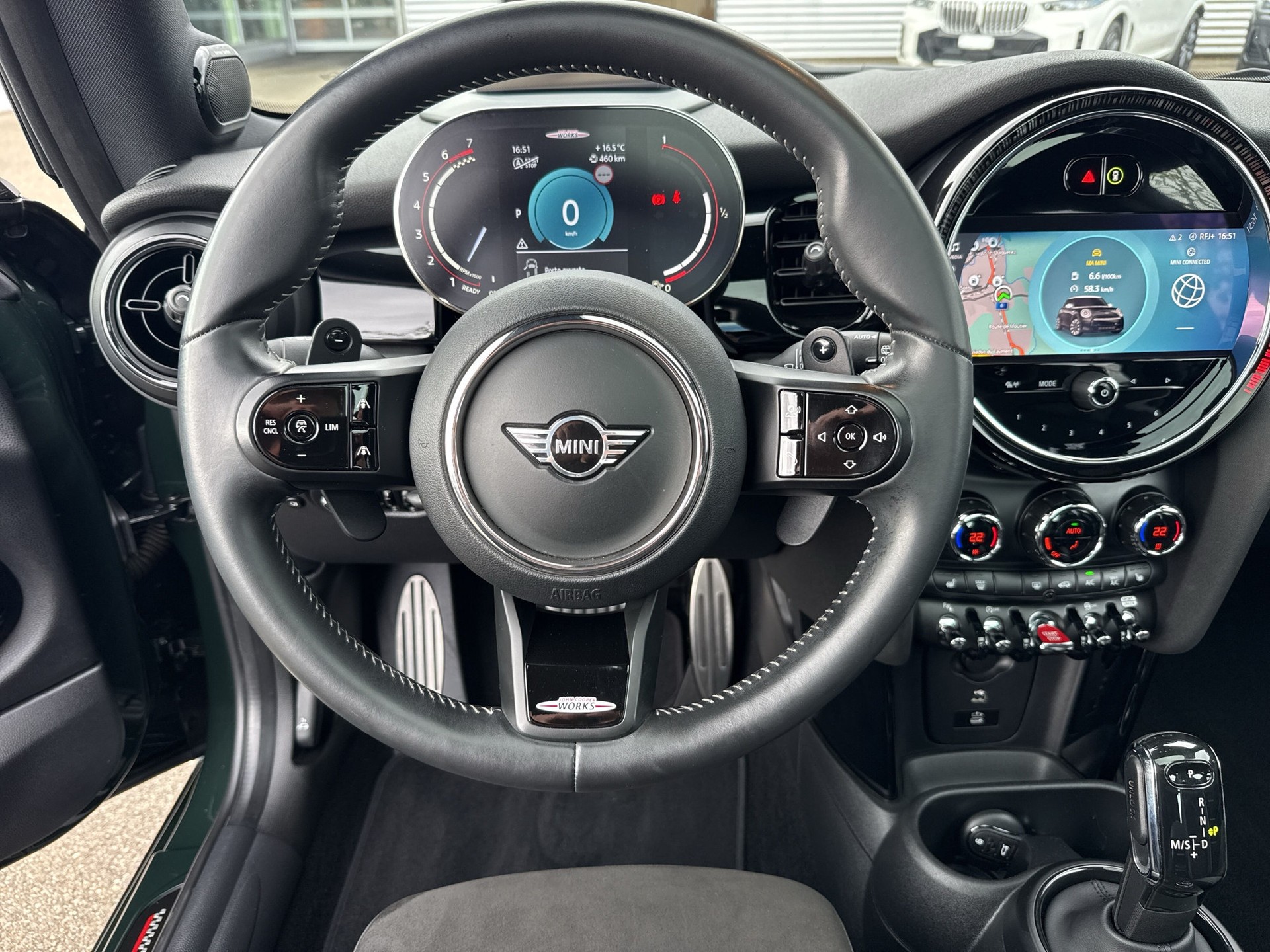 MINI Cooper John Cooper Works Steptronic-image-11