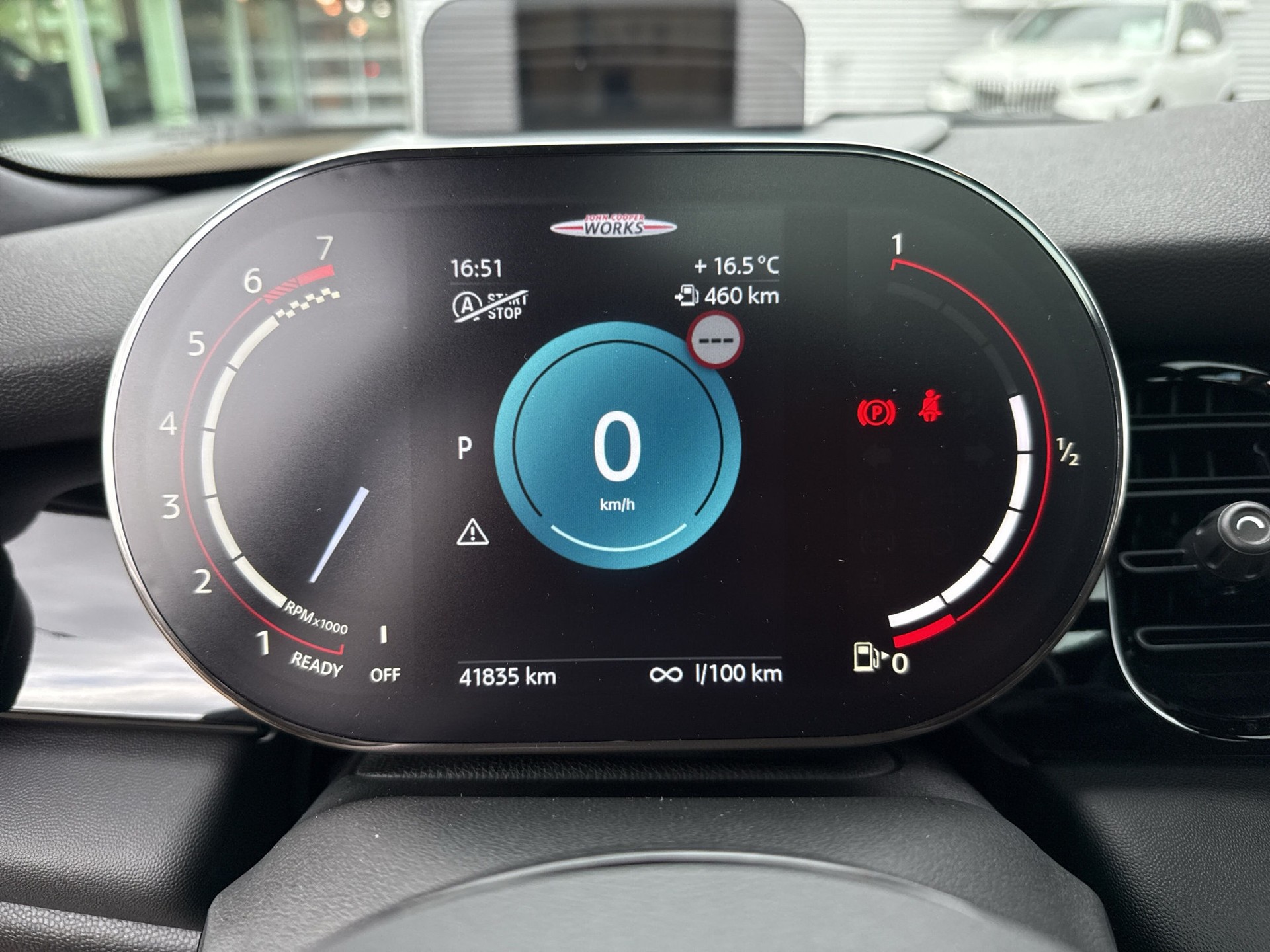 MINI Cooper John Cooper Works Steptronic-image-13