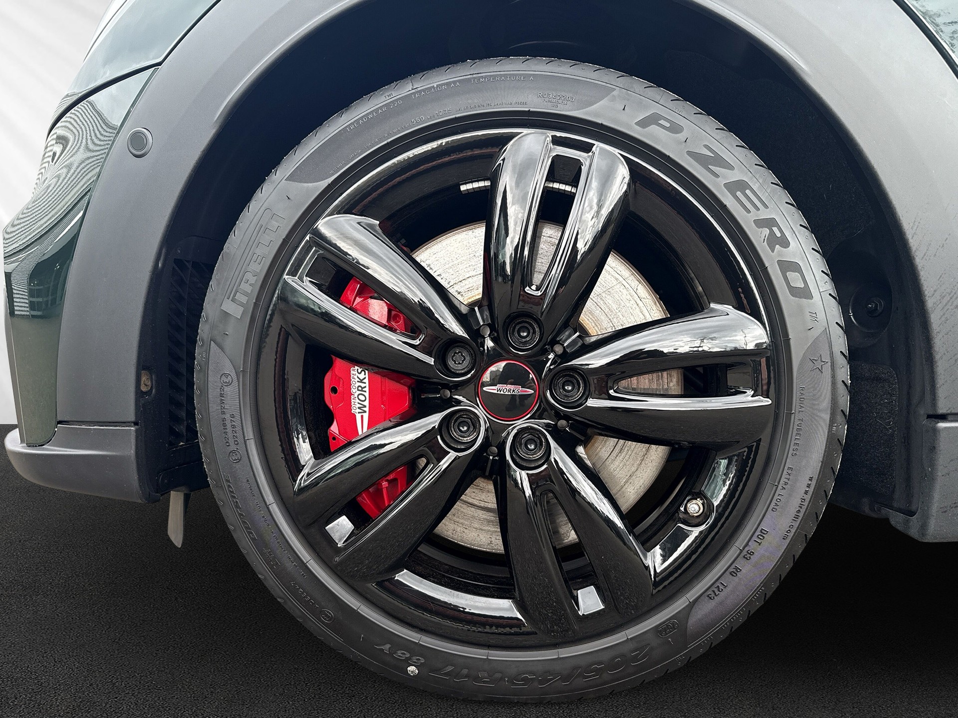 MINI Cooper John Cooper Works Steptronic-image-8