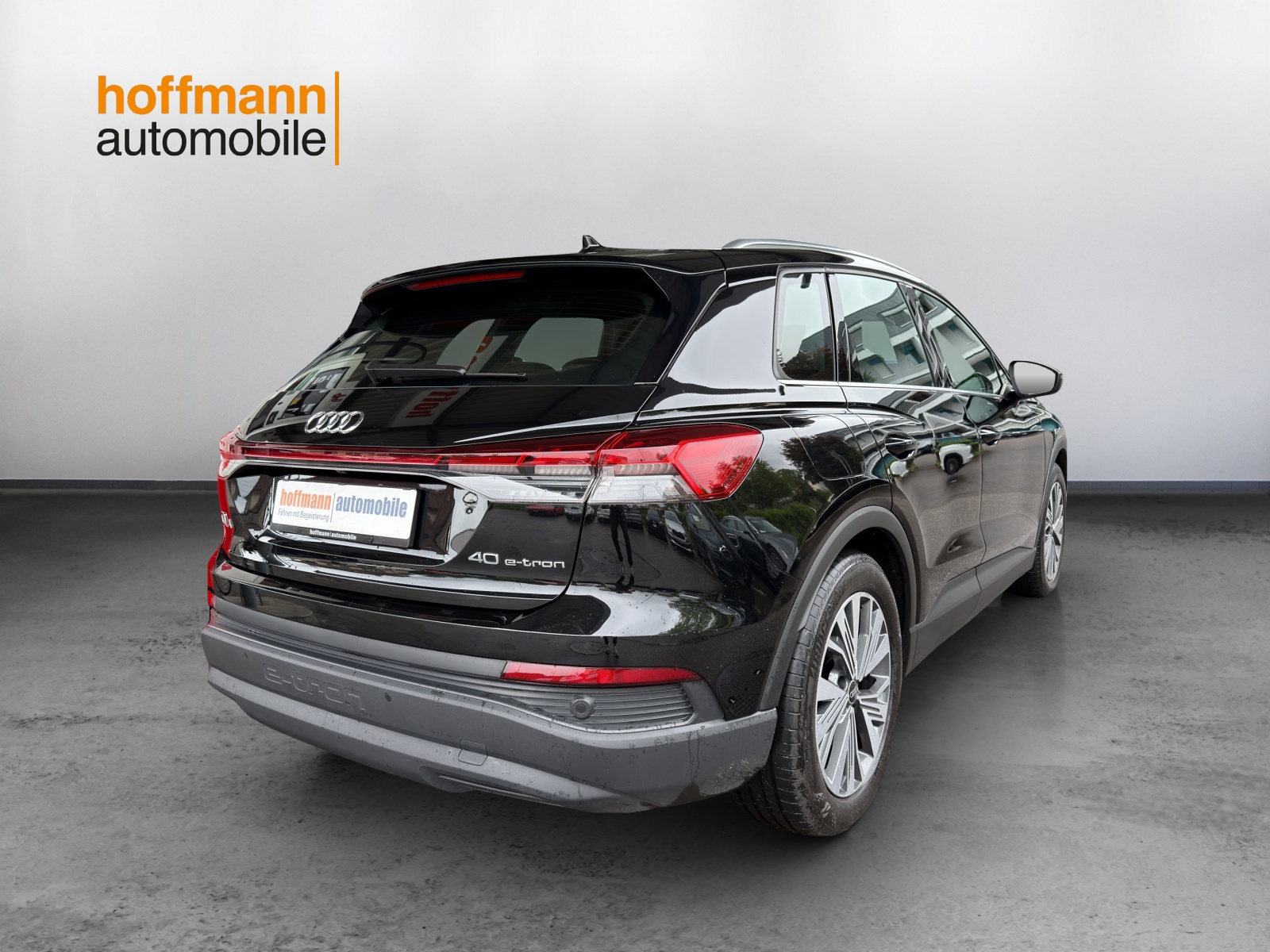 AUDI Q4 e-tron 40-image-3