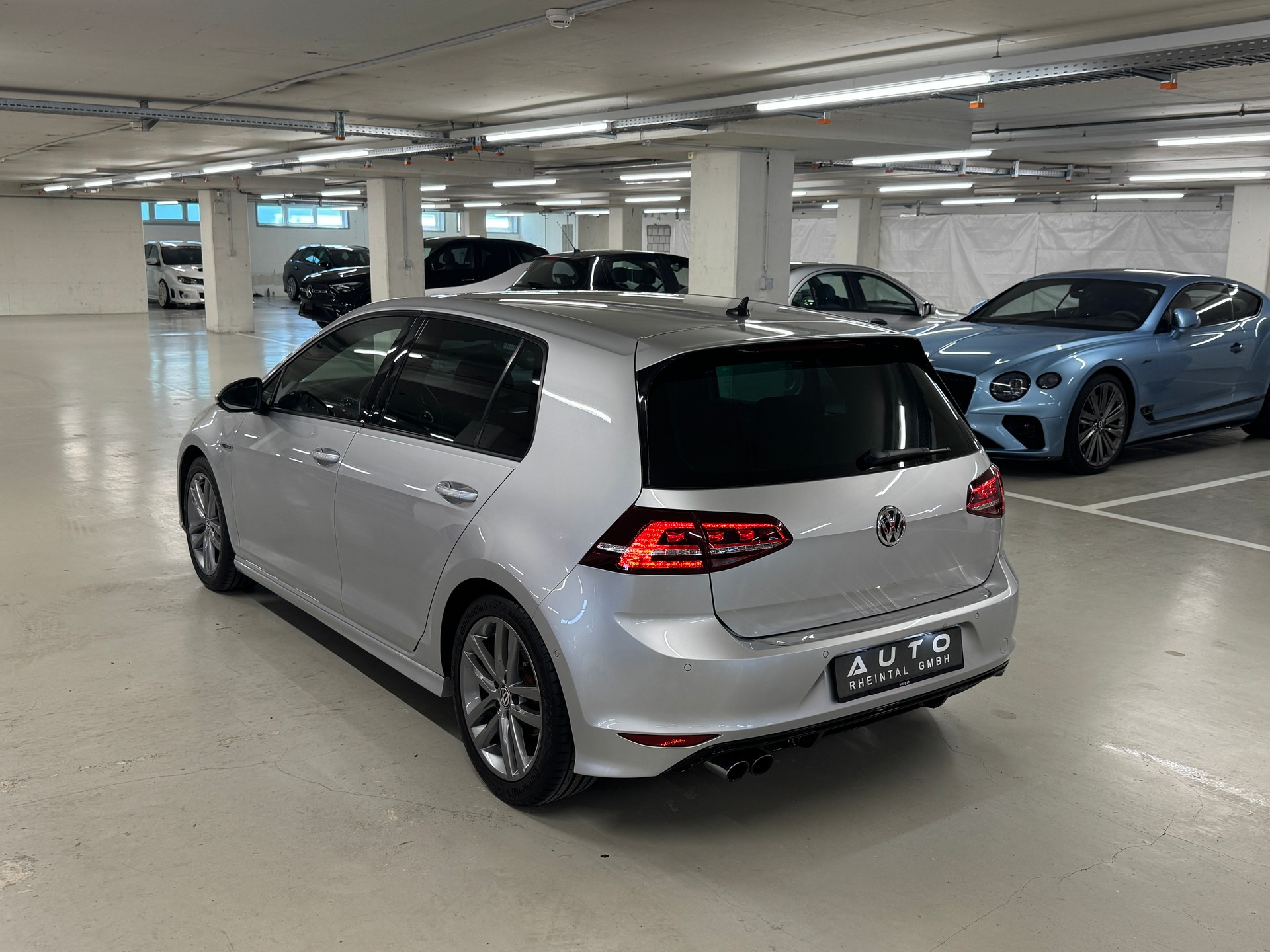 VW Golf 1.4 TSI Lounge R-Line DSG I Frisch ab MFK 02.26 I Frisch ab Service I 8-fach bereift I CH-Fhrz. I Garantie möglich I-image-2