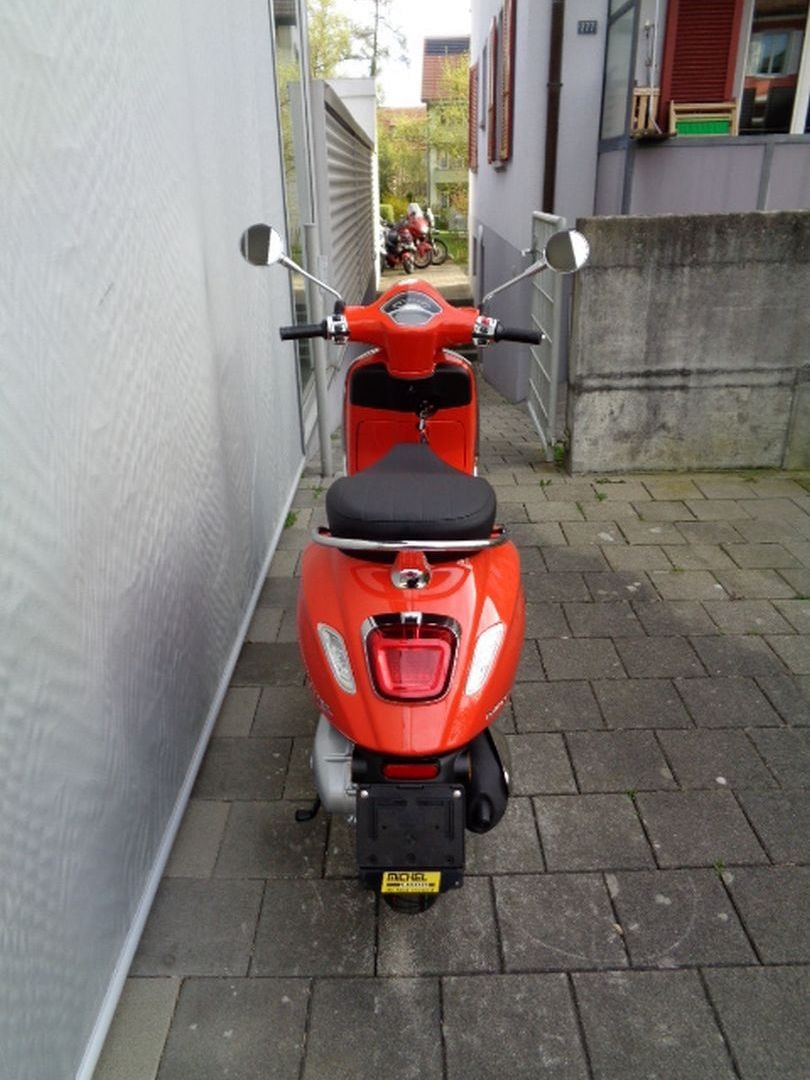 PIAGGIO VESPA PRIMAVERA 125 ABS E5-image-4