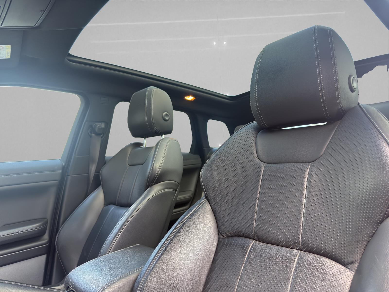 LAND ROVER Range Rover Evoque 2.0 Si4 SE Dynamic AT9-image-7