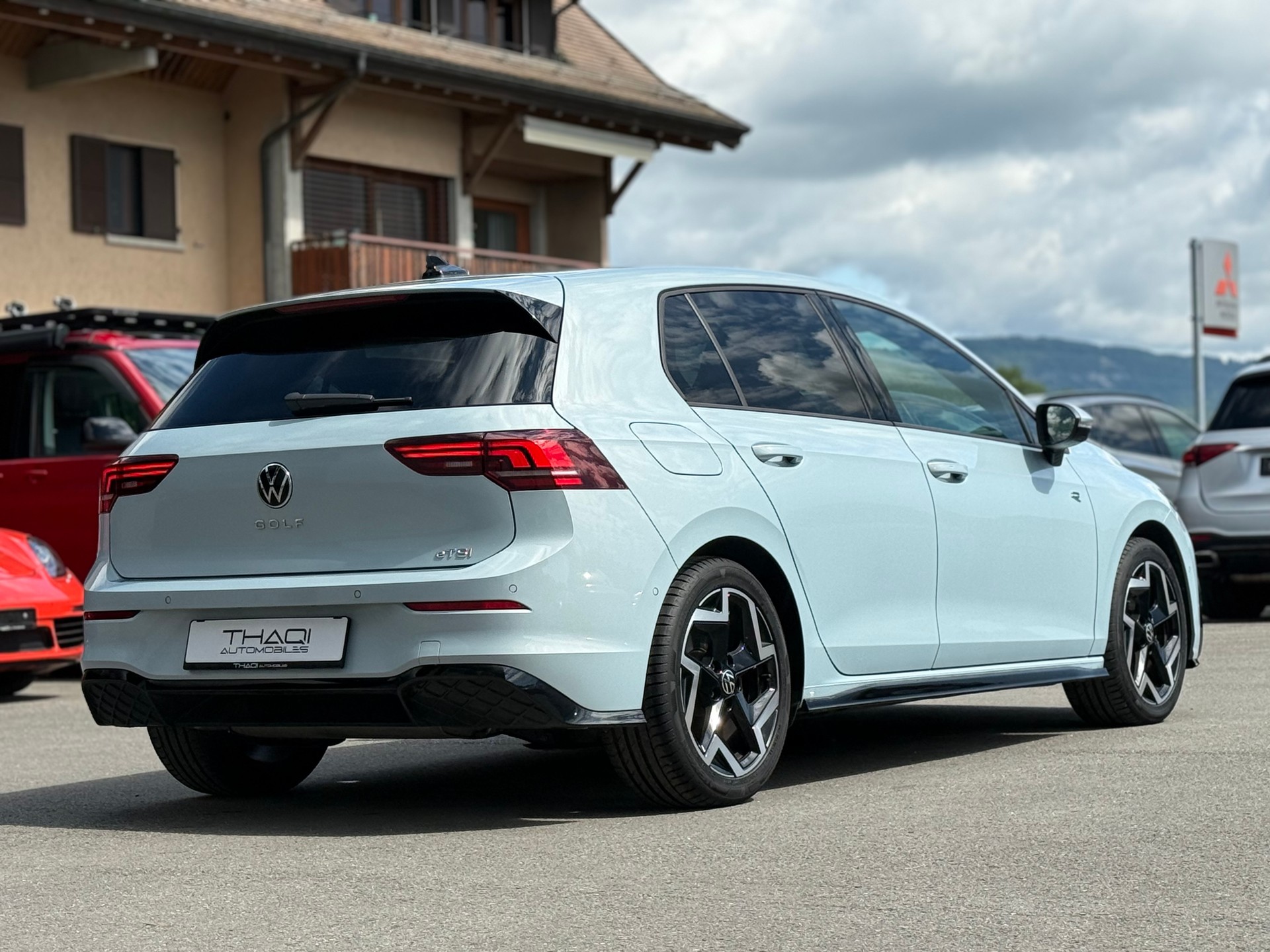 VW Golf 1.5 e TSI mHEV R-Line DSG-image-10