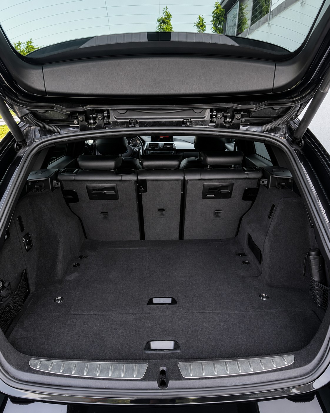 BMW 330d xDrive-image-4