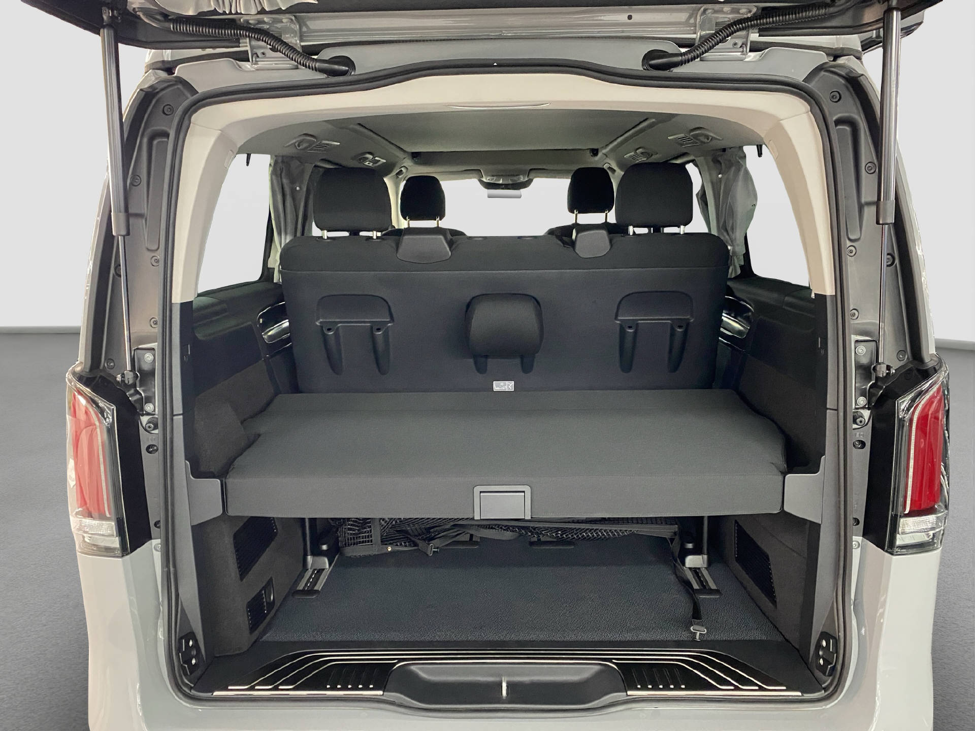 MERCEDES-BENZ Marco Polo 300 d 4MATIC Horizon lang-image-14