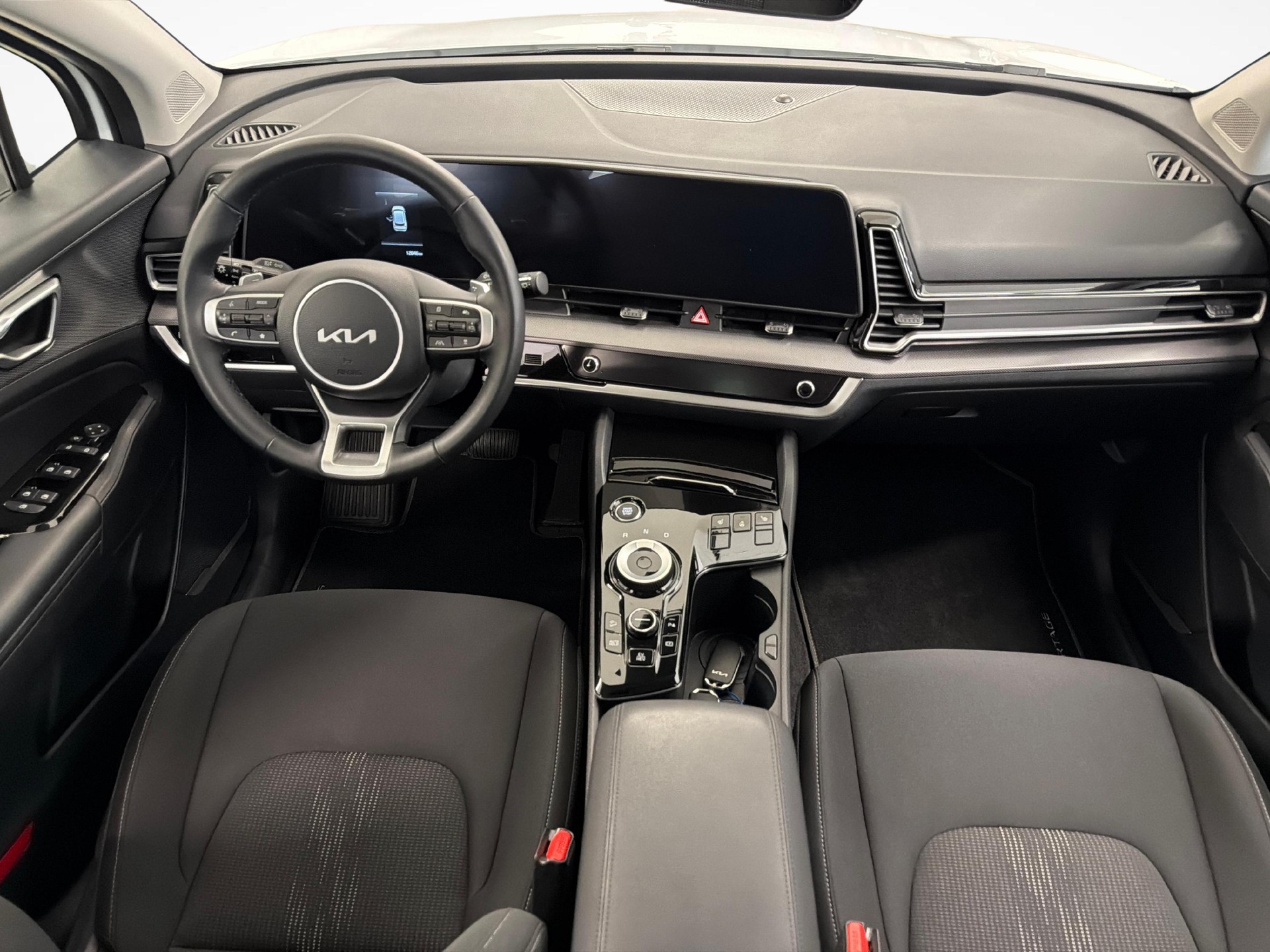 KIA Sportage 1.6 T-GDi PHEV Power Edition-image-9