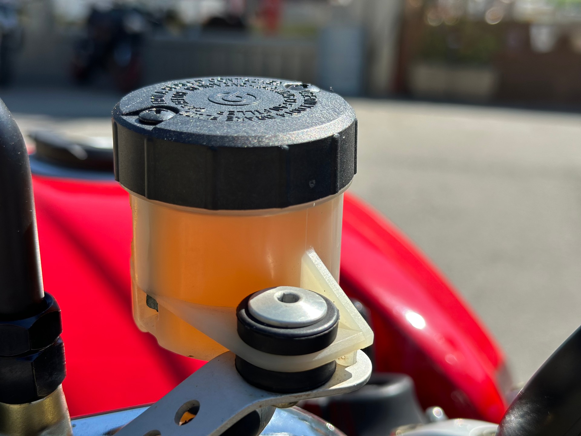 DUCATI M1000 IE-image-10