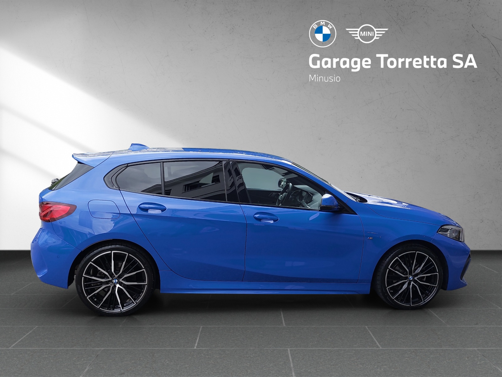 BMW 118i M Sport Steptronic-image-5