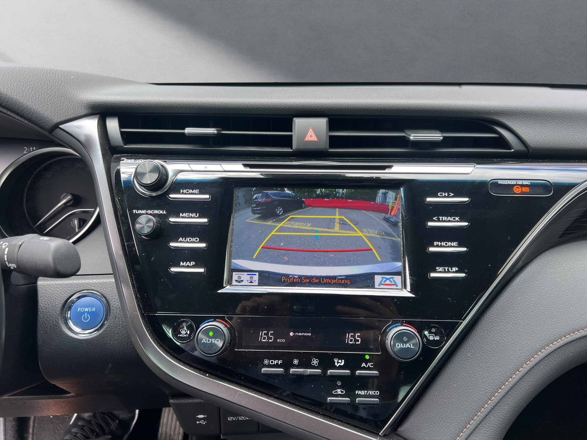 TOYOTA Camry 2.5 HSD Business-image-7