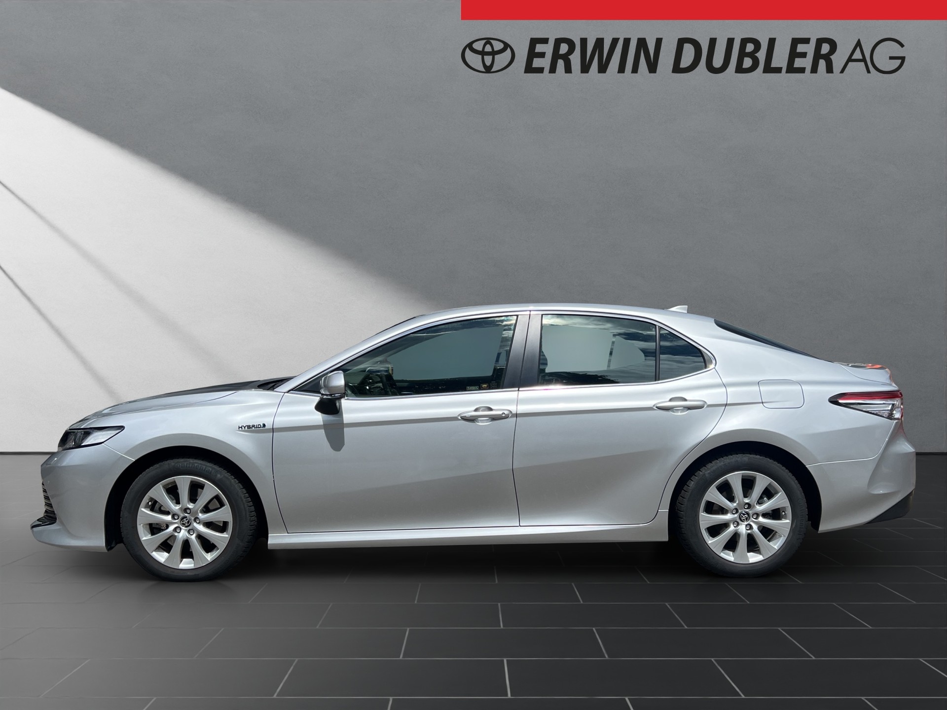 TOYOTA Camry 2.5 HSD Business-showroom-element-1