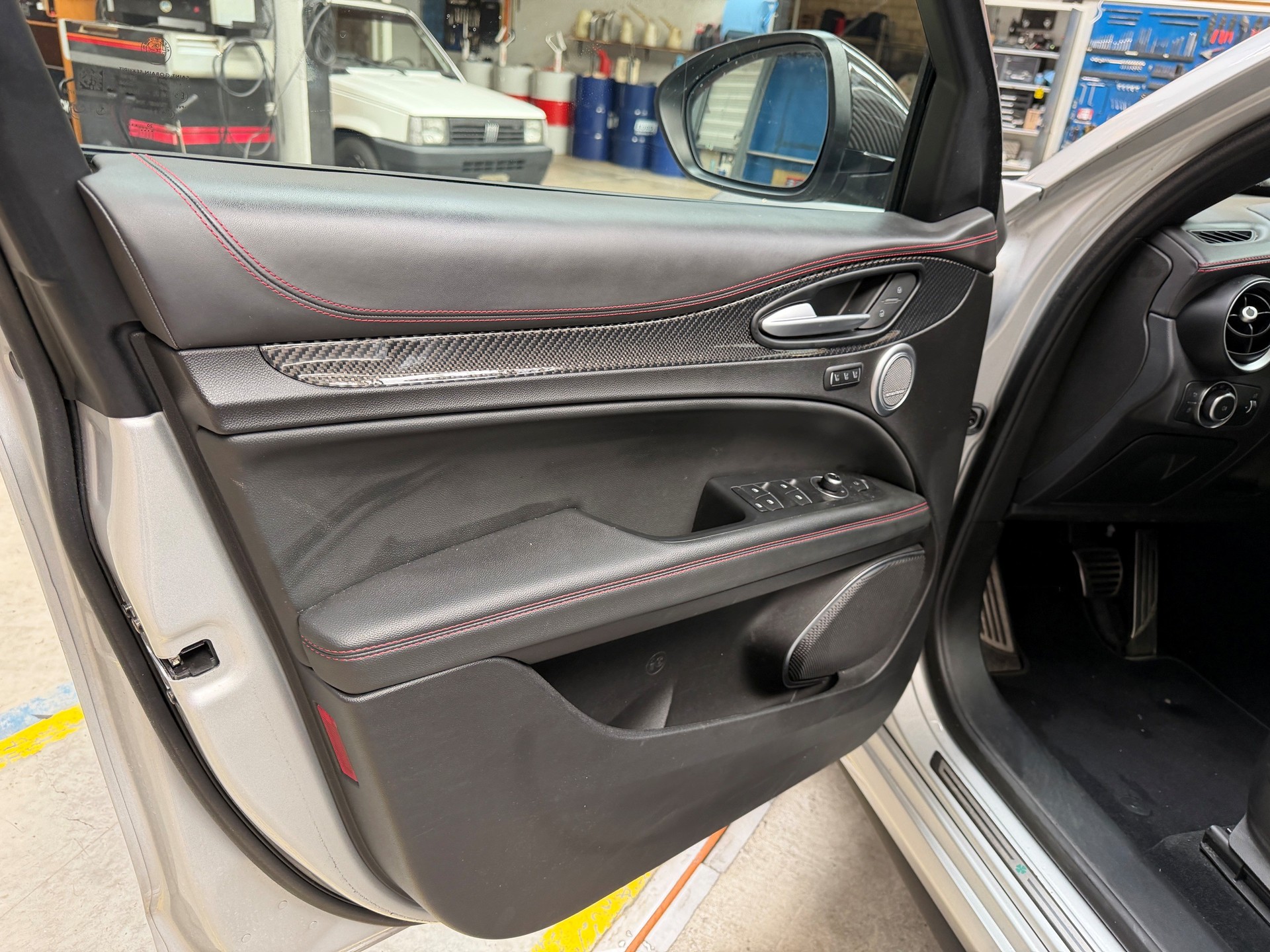 ALFA ROMEO Stelvio 2.9 V6 Quadrifoglio Sky Q4-image-3