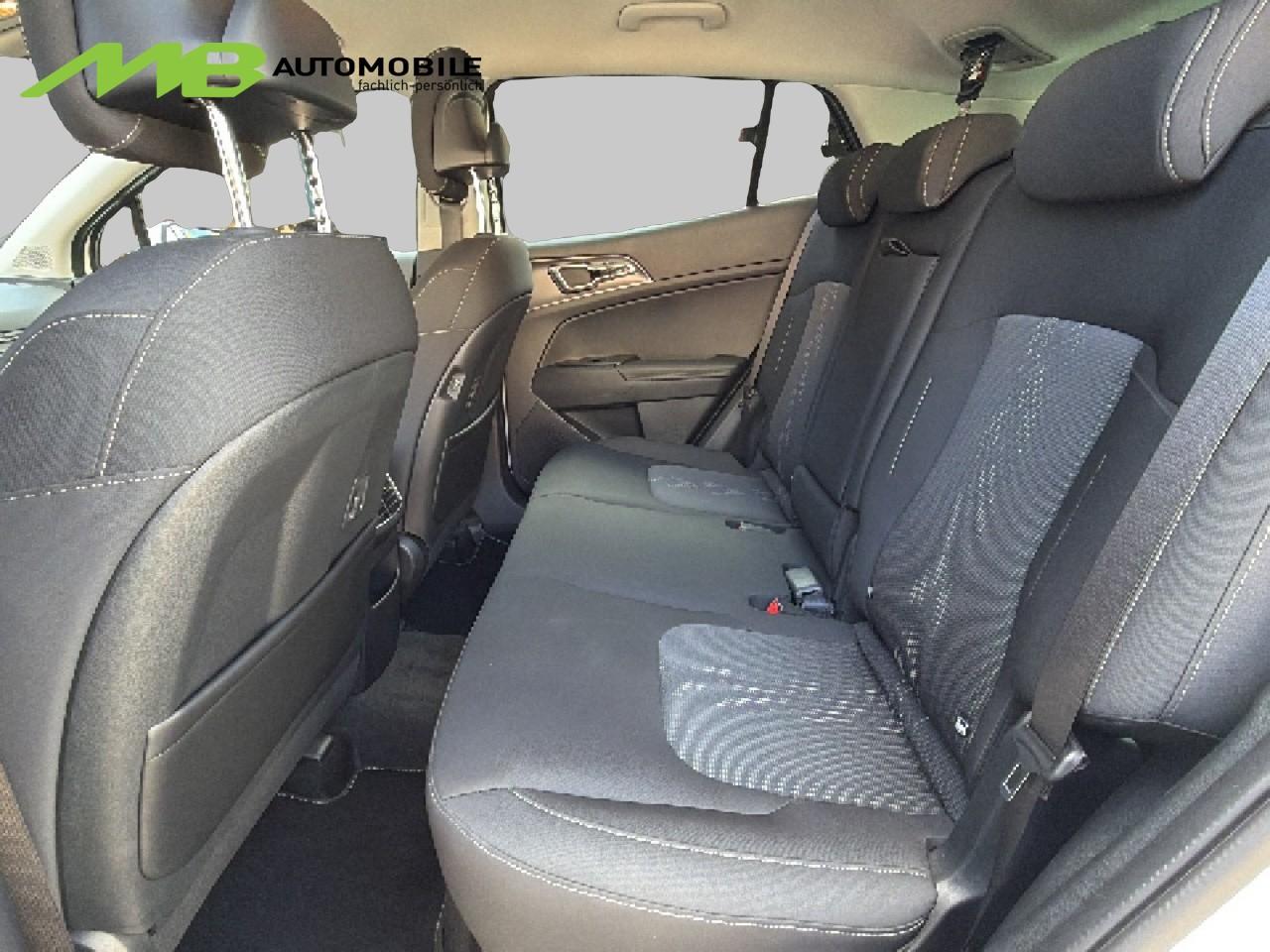 KIA Sportage 1.6 T-GDi Hybrid Power Edition-image-9