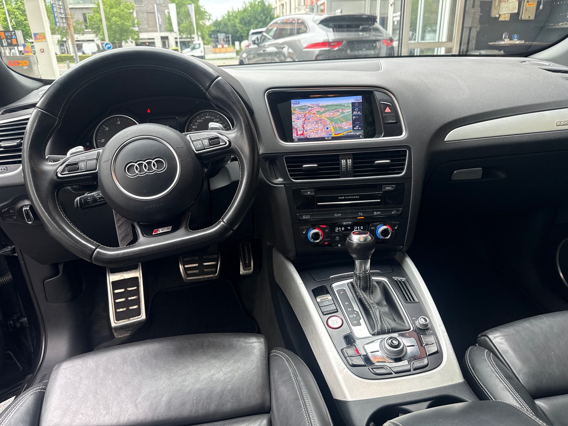 AUDI SQ5 3.0 TDI quattro tiptronic-image-5