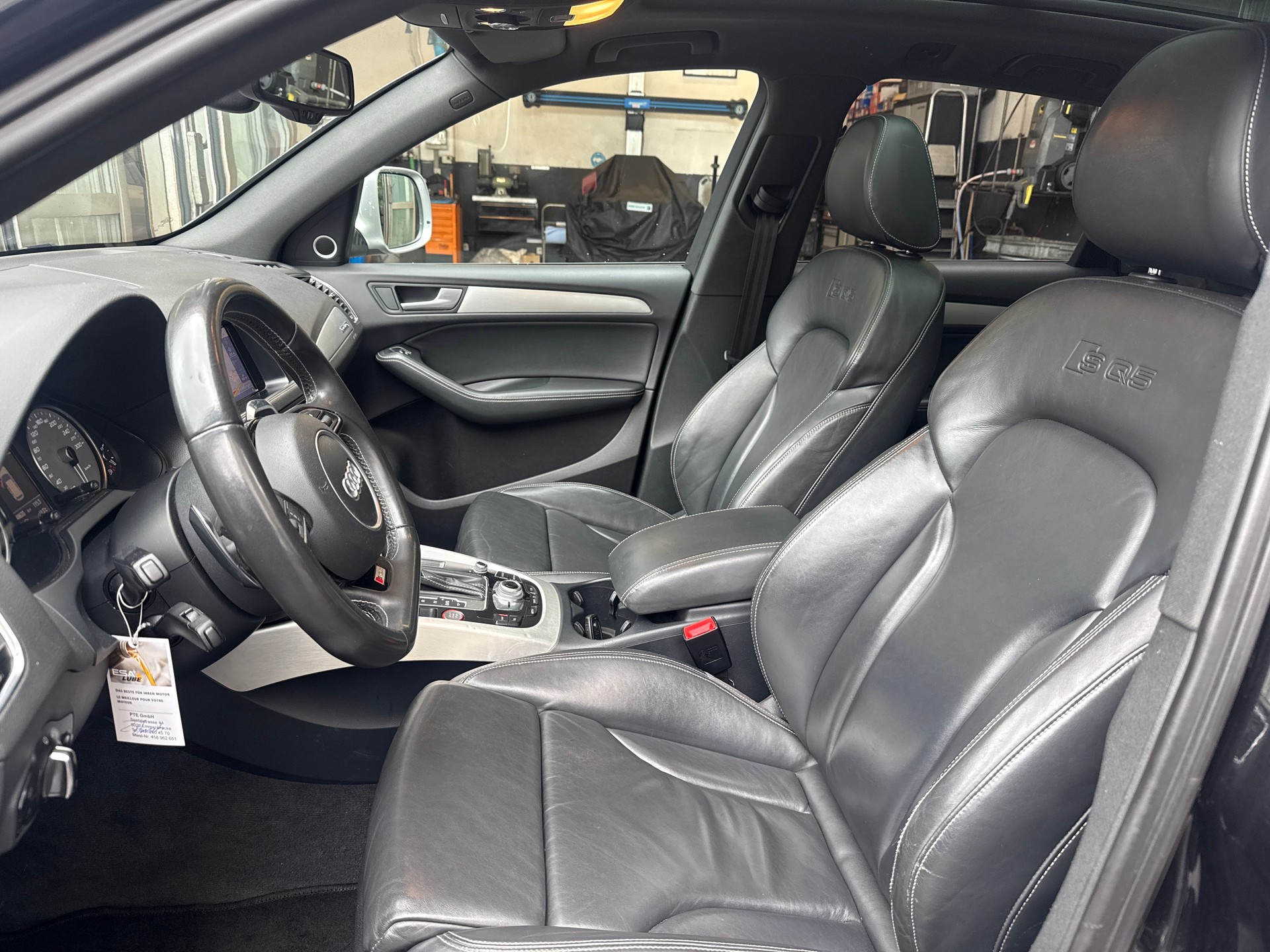 AUDI SQ5 3.0 TDI quattro tiptronic-image-6