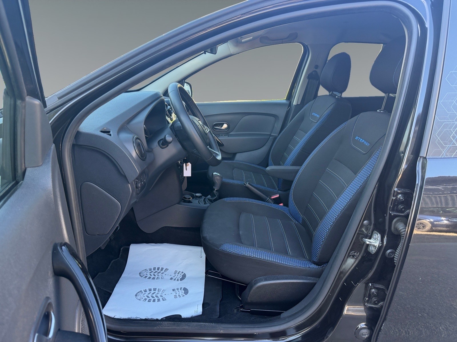 DACIA Sandero Tce 90 Stepway Easy-R *FRISCH MFK*FRISCH SERVICE*-image-6