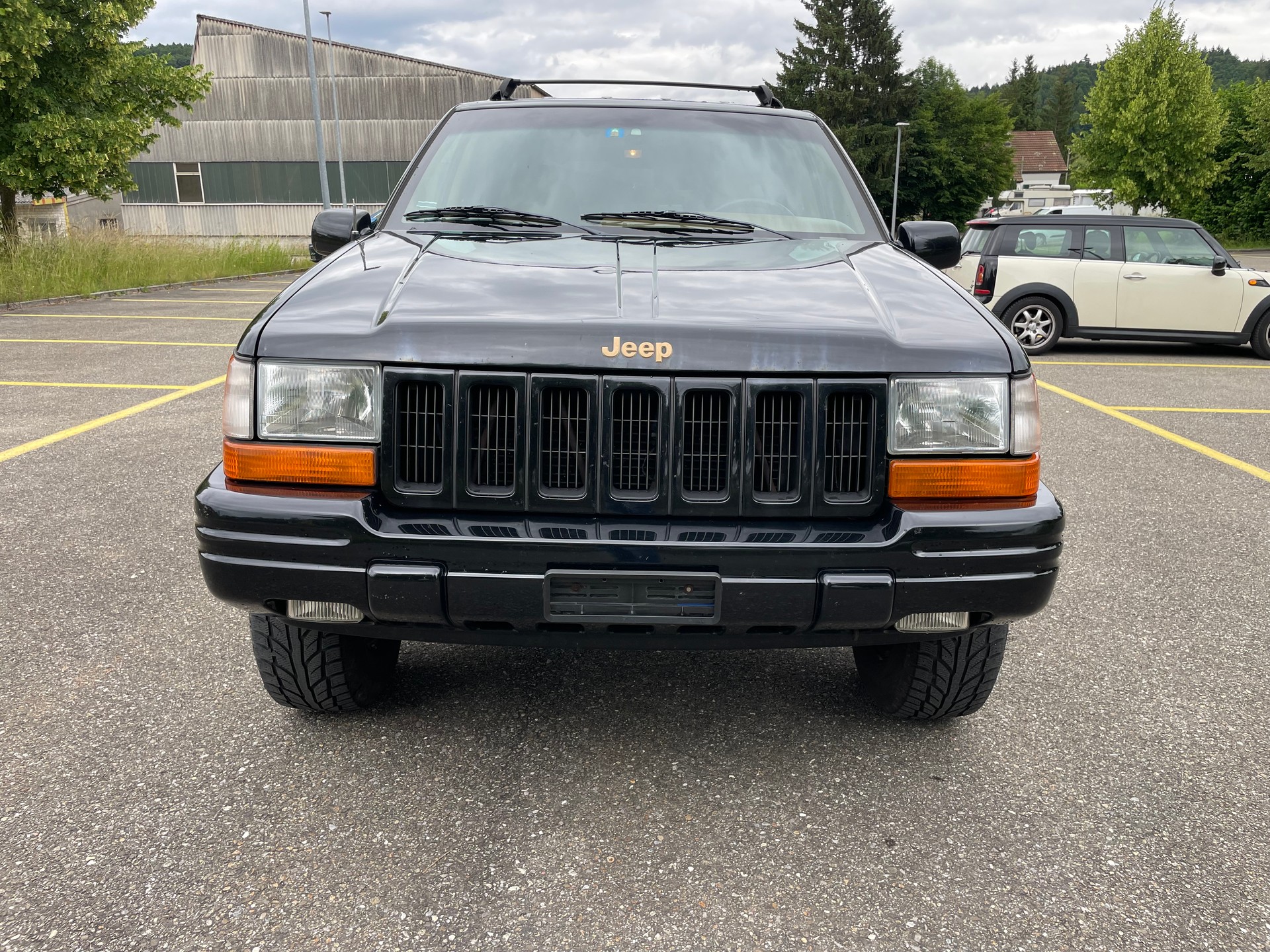 JEEP Grand Cherokee 5.2 Limited Automatic-image-1